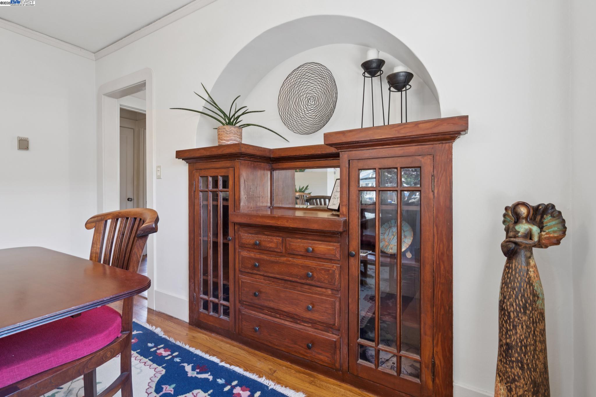 Detail Gallery Image 11 of 31 For 3144 60th Ave, Oakland,  CA 94605 - 2 Beds | 1 Baths
