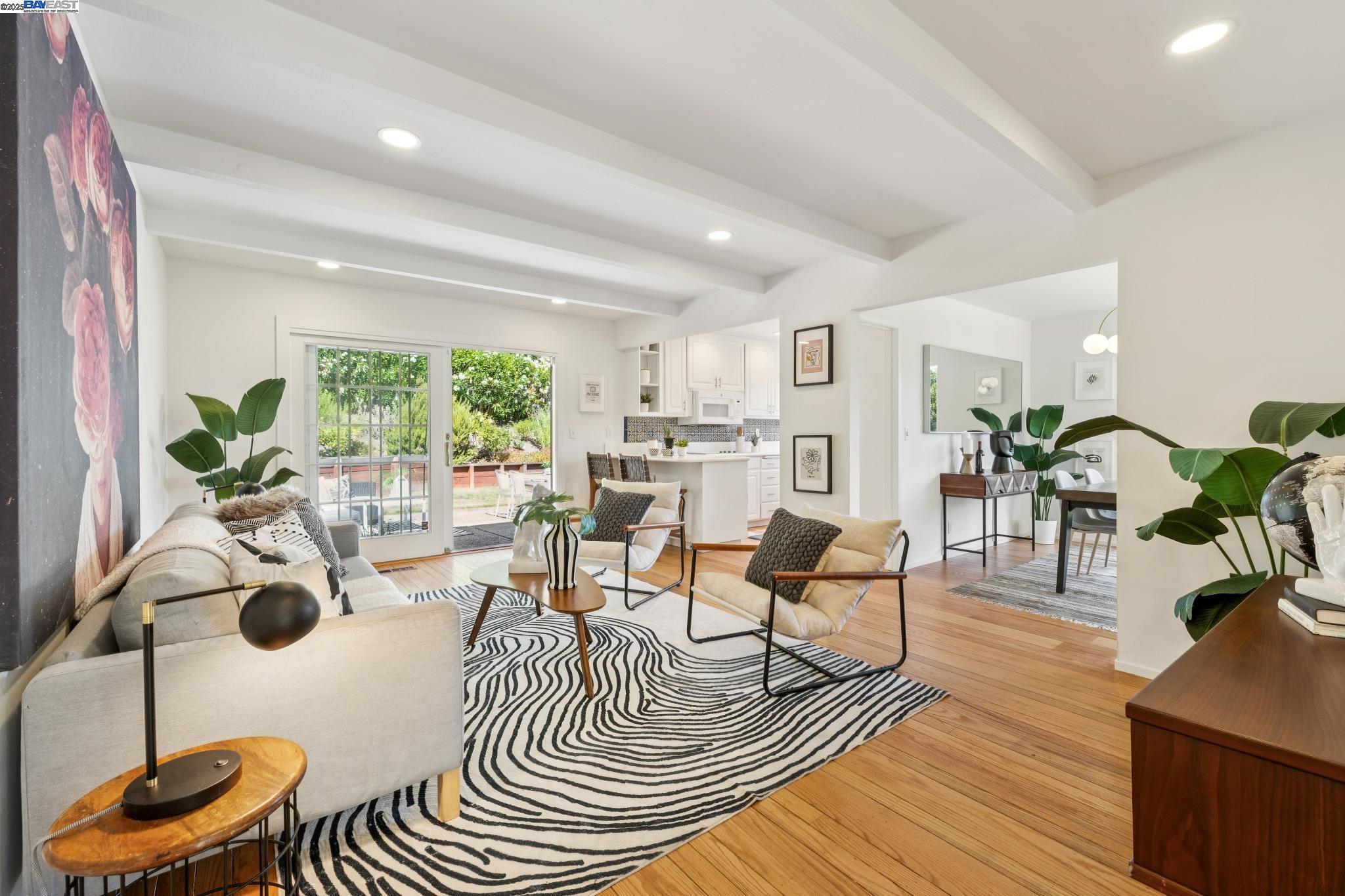 Detail Gallery Image 17 of 42 For 124 Marsha Place, Lafayette,  CA 94549 - 3 Beds | 2 Baths
