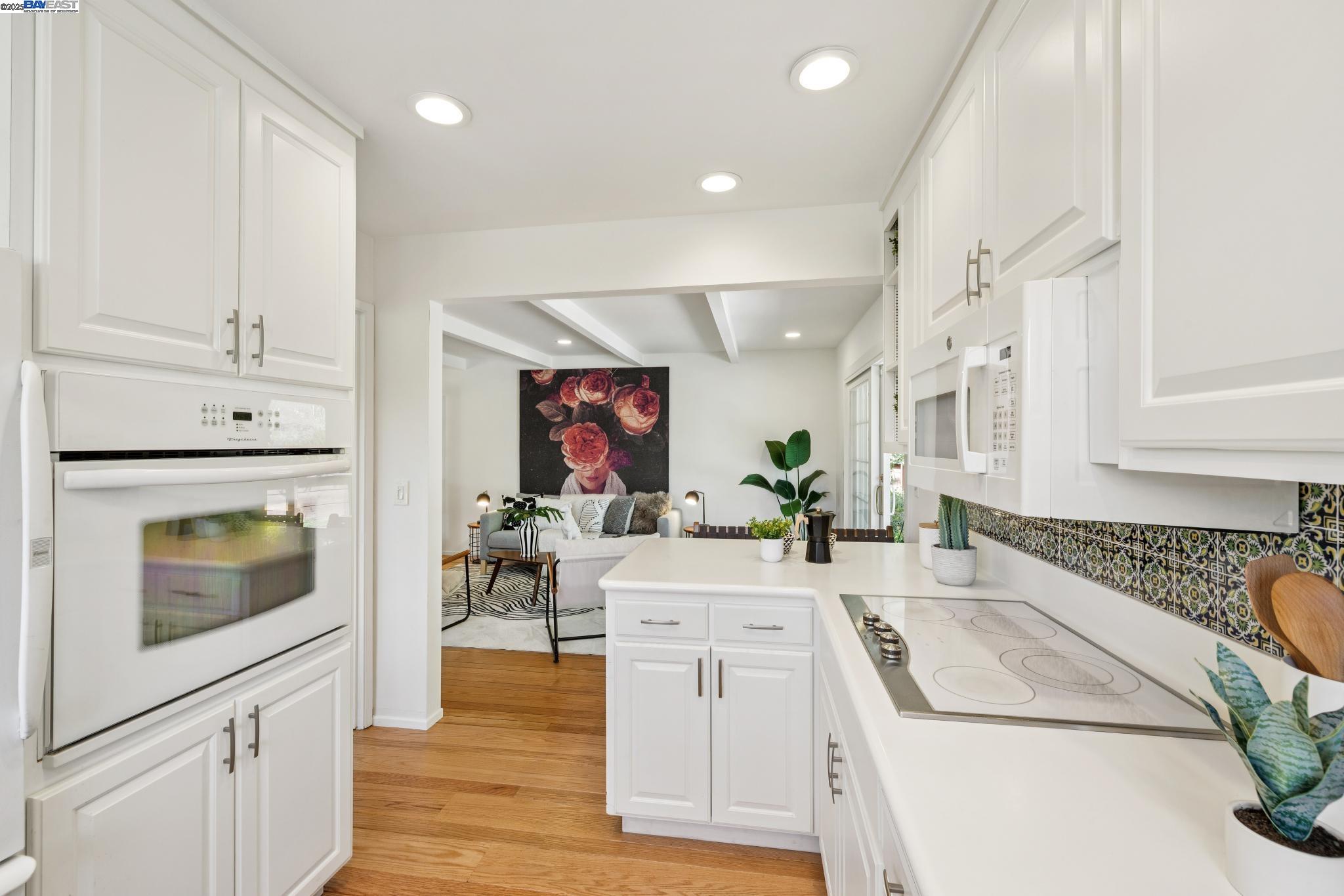 Detail Gallery Image 21 of 42 For 124 Marsha Place, Lafayette,  CA 94549 - 3 Beds | 2 Baths