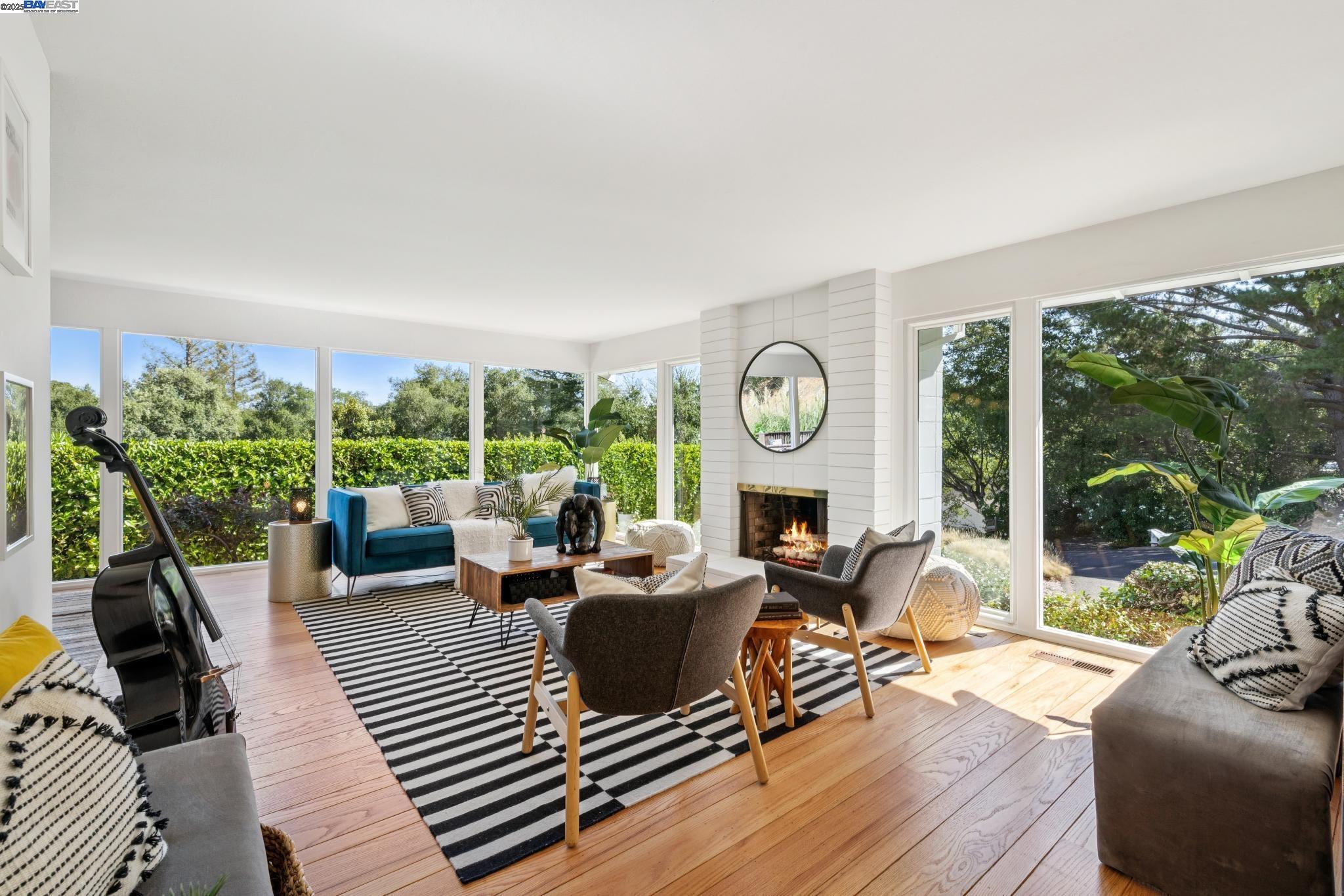 Detail Gallery Image 8 of 42 For 124 Marsha Place, Lafayette,  CA 94549 - 3 Beds | 2 Baths