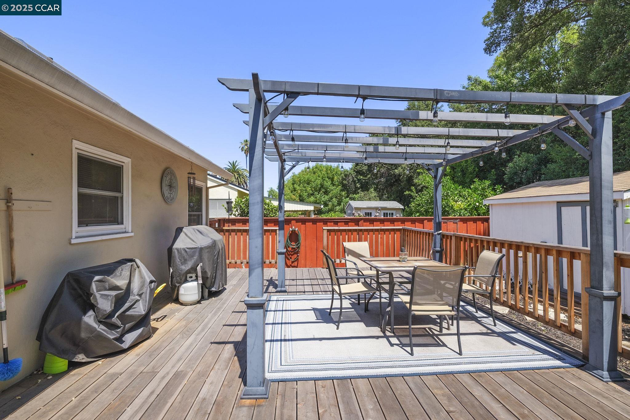 Detail Gallery Image 26 of 26 For 1930 N 6th St, Concord,  CA 94519 - 3 Beds | 2 Baths