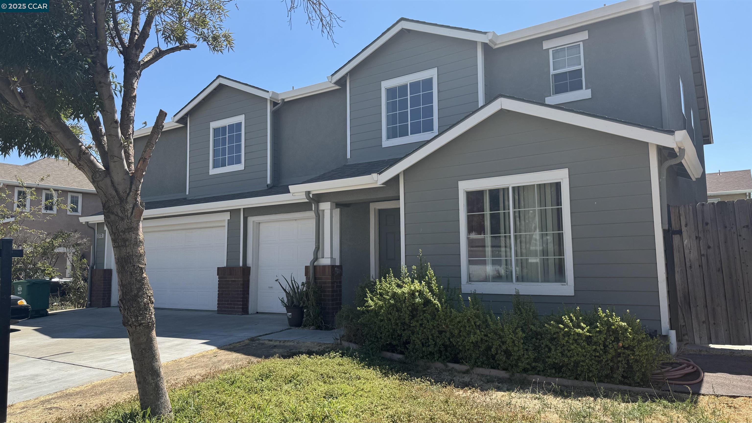 Detail Gallery Image 2 of 53 For 2773 Swan Ln, Los Banos,  CA 93635 - 6 Beds | 3/1 Baths