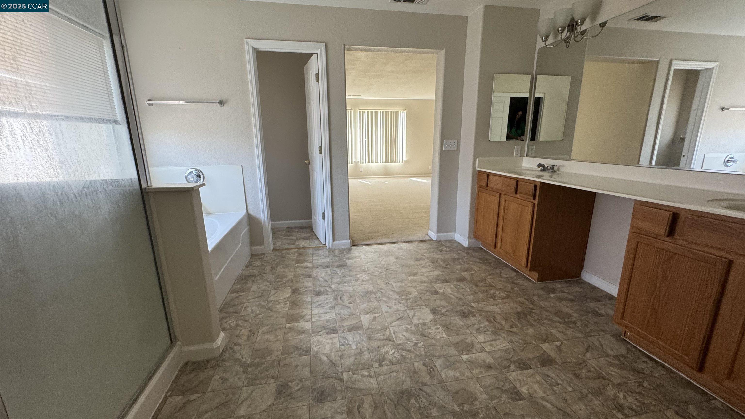 Detail Gallery Image 45 of 53 For 2773 Swan Ln, Los Banos,  CA 93635 - 6 Beds | 3/1 Baths