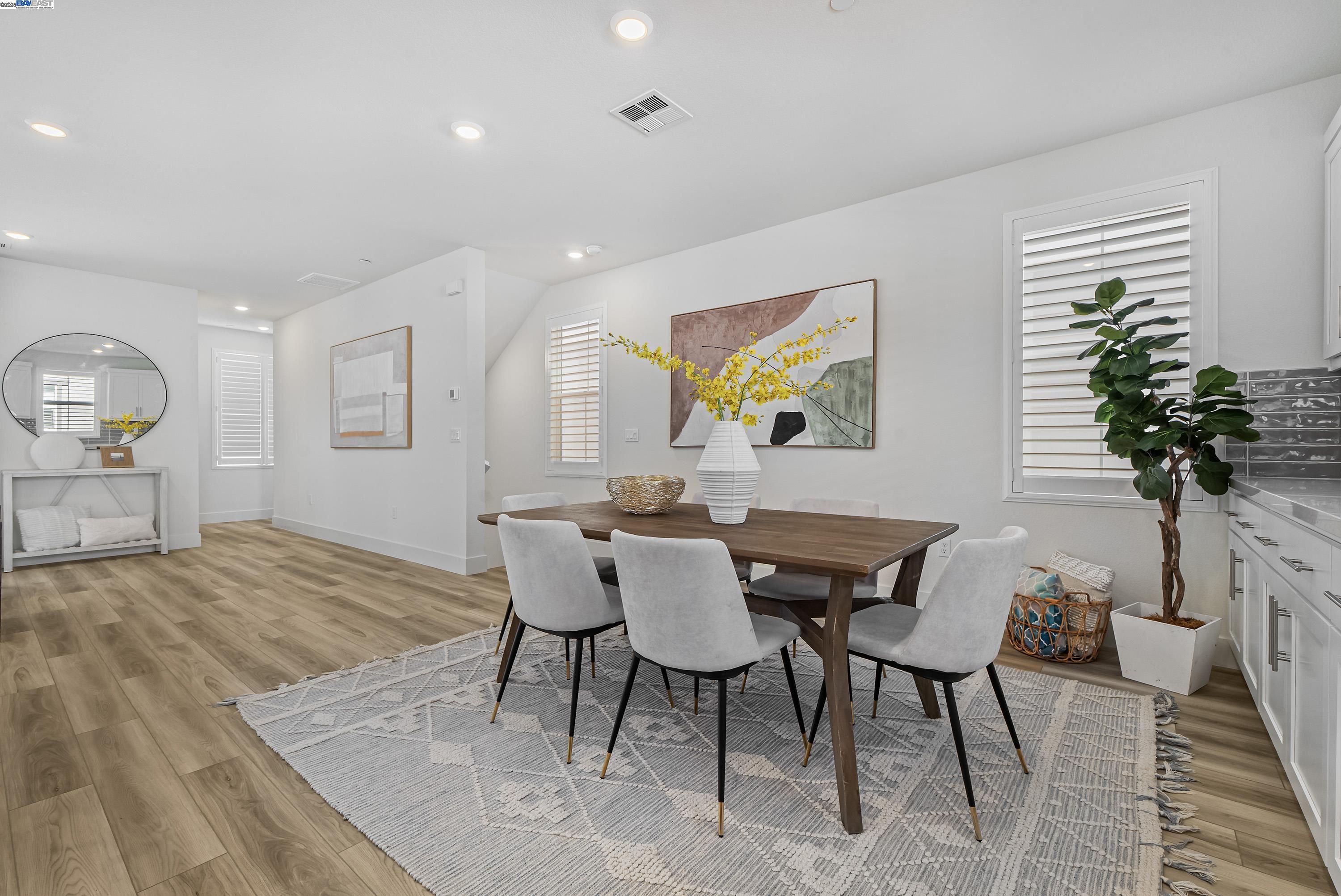 Detail Gallery Image 2 of 58 For 9174 Enterprise Dr, Newark,  CA 94560 - 3 Beds | 3/1 Baths