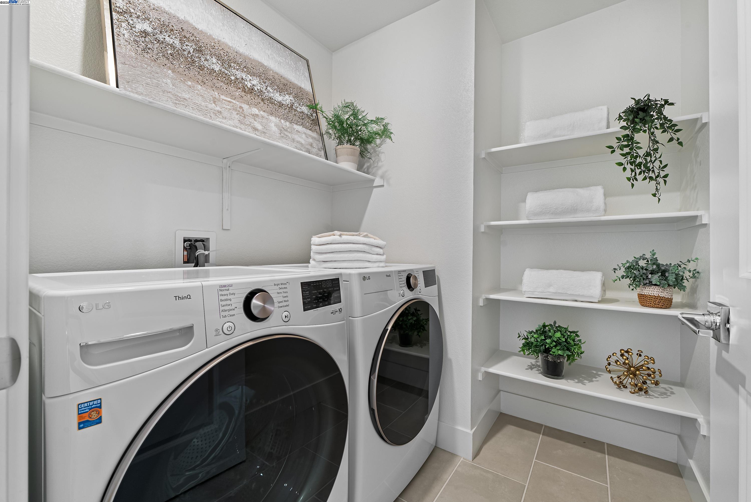 Detail Gallery Image 24 of 58 For 9174 Enterprise Dr, Newark,  CA 94560 - 3 Beds | 3/1 Baths