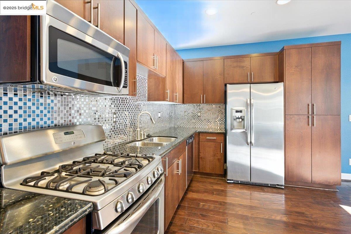 Detail Gallery Image 14 of 27 For 788 Pearlite Ct, West Sacramento,  CA 95691 - 2 Beds | 2 Baths