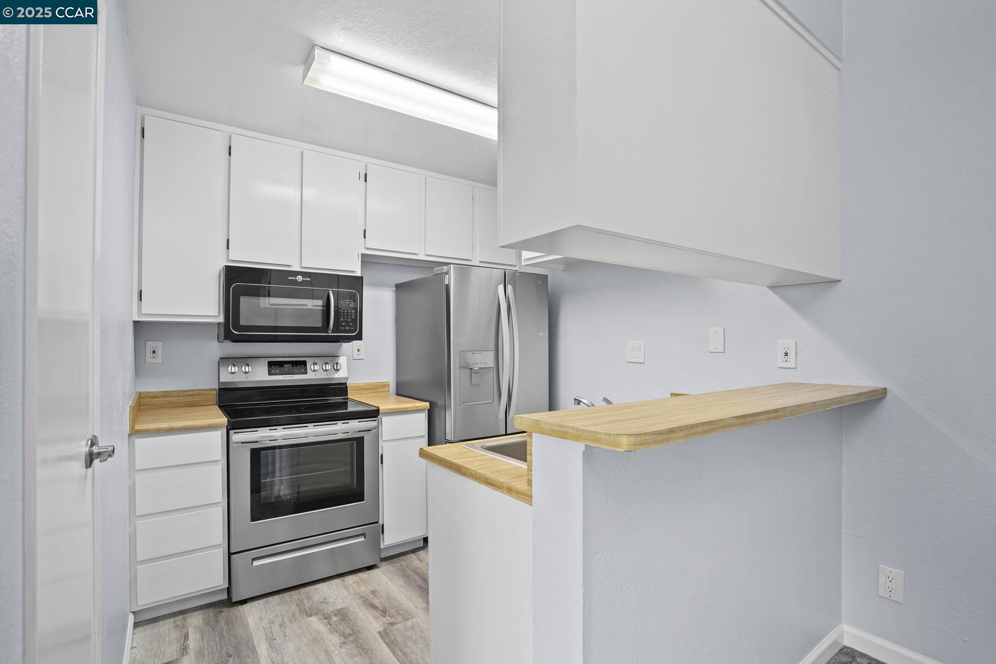 Photo #8: 41110334 Listing: Photo #8