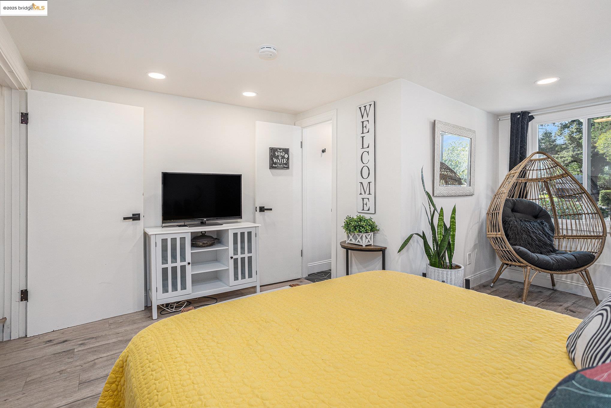 Detail Gallery Image 22 of 54 For 1828 Clayton Way, Concord,  CA 94519 - 4 Beds | 3 Baths