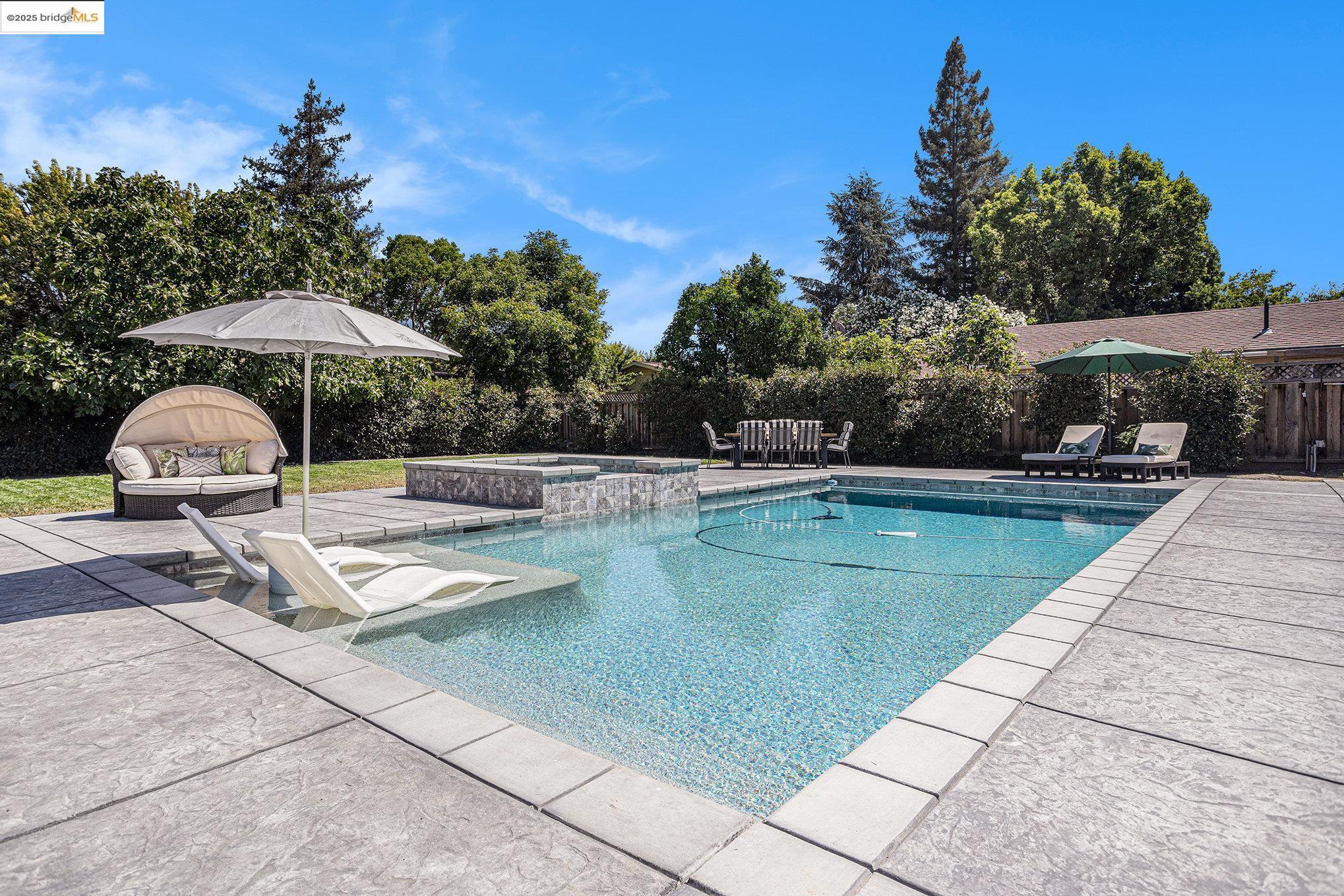 Detail Gallery Image 38 of 54 For 1828 Clayton Way, Concord,  CA 94519 - 4 Beds | 3 Baths