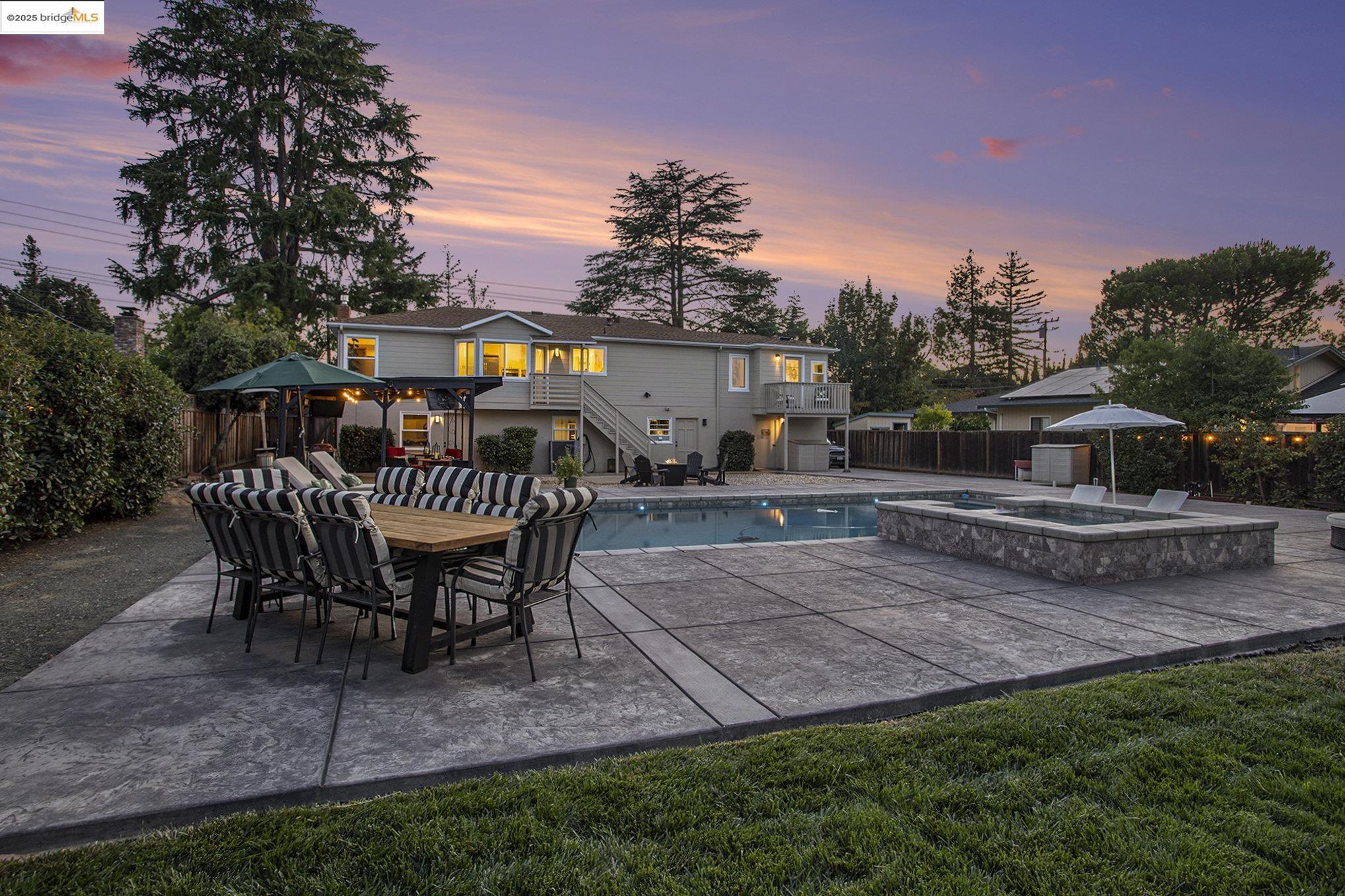 Detail Gallery Image 44 of 54 For 1828 Clayton Way, Concord,  CA 94519 - 4 Beds | 3 Baths