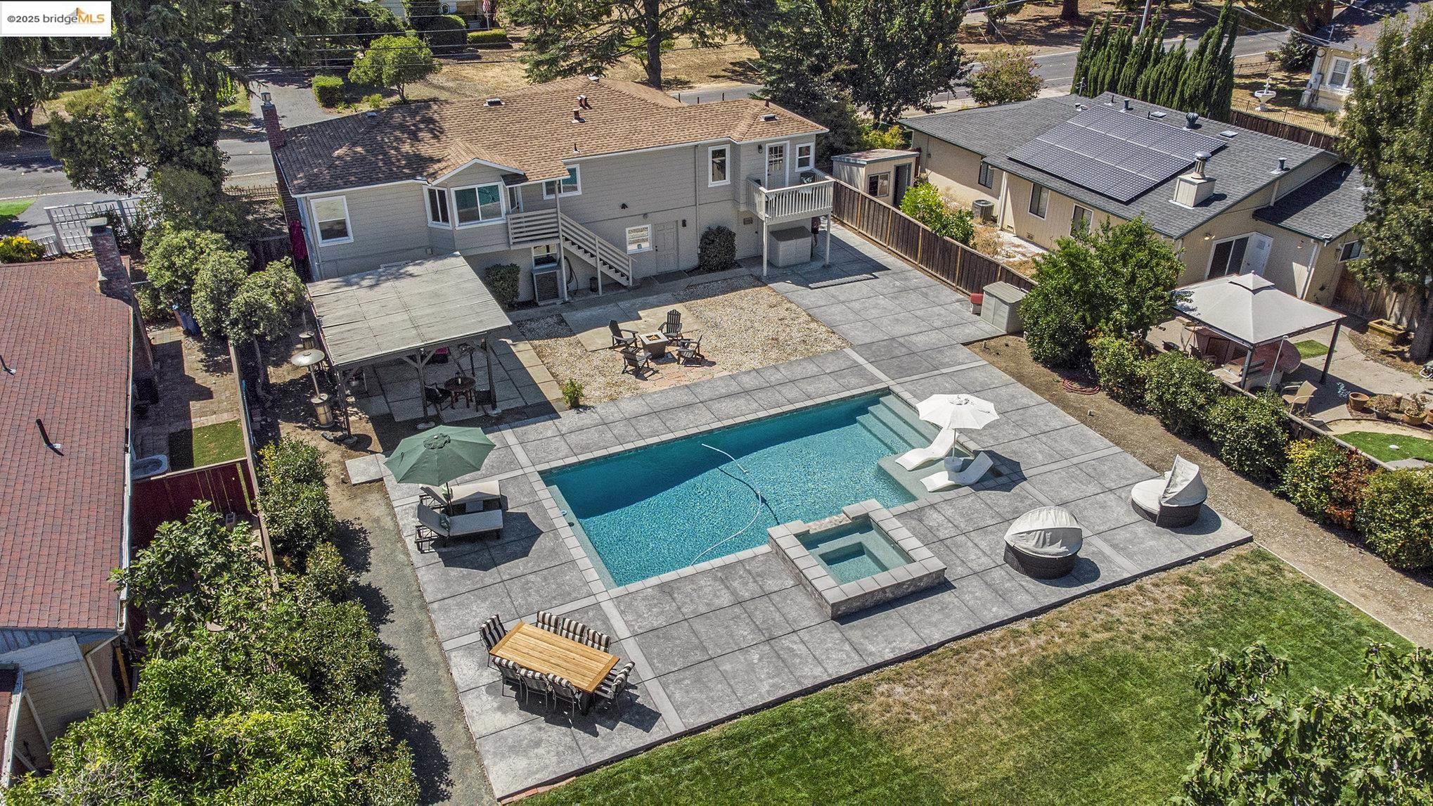 Detail Gallery Image 46 of 54 For 1828 Clayton Way, Concord,  CA 94519 - 4 Beds | 3 Baths