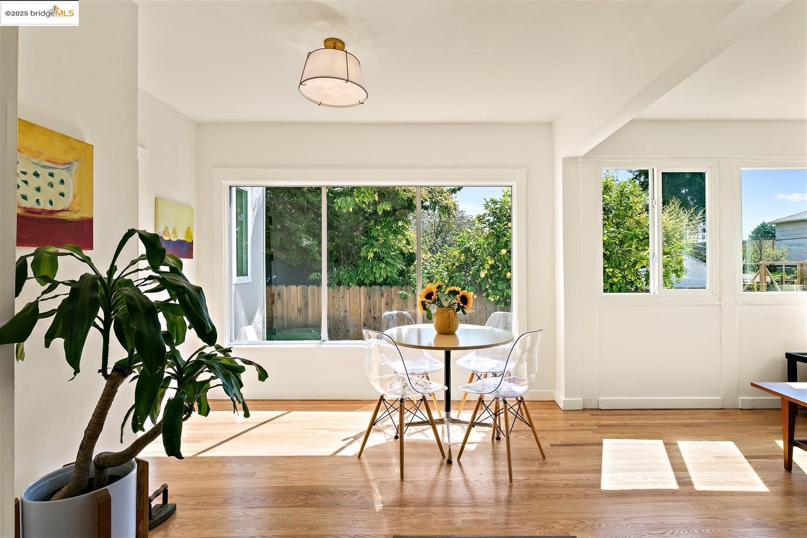 Detail Gallery Image 12 of 43 For 1412 Peralta Ave, Berkeley,  CA 94702 - – Beds | – Baths