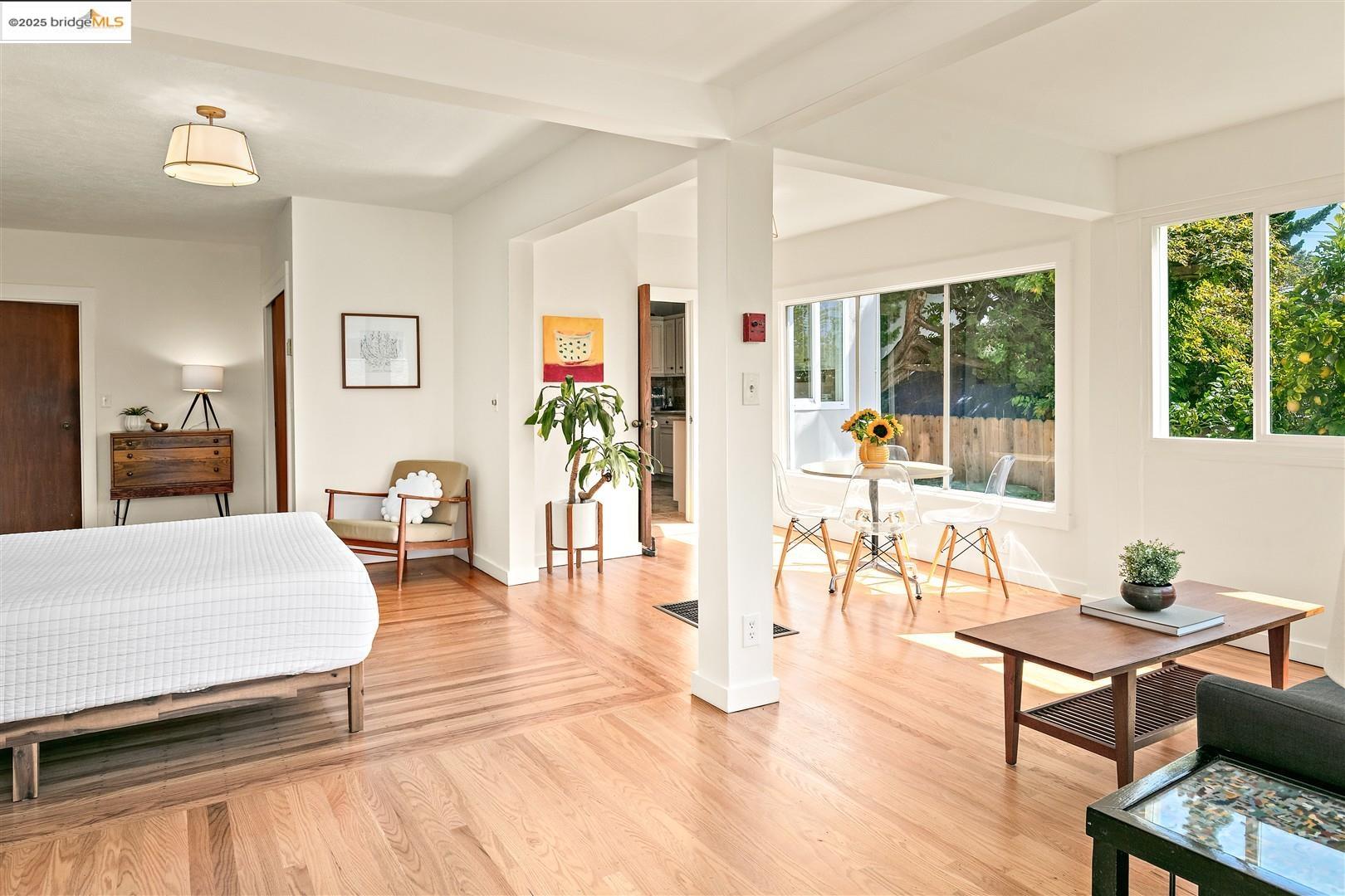 Detail Gallery Image 13 of 43 For 1412 Peralta Ave, Berkeley,  CA 94702 - – Beds | – Baths
