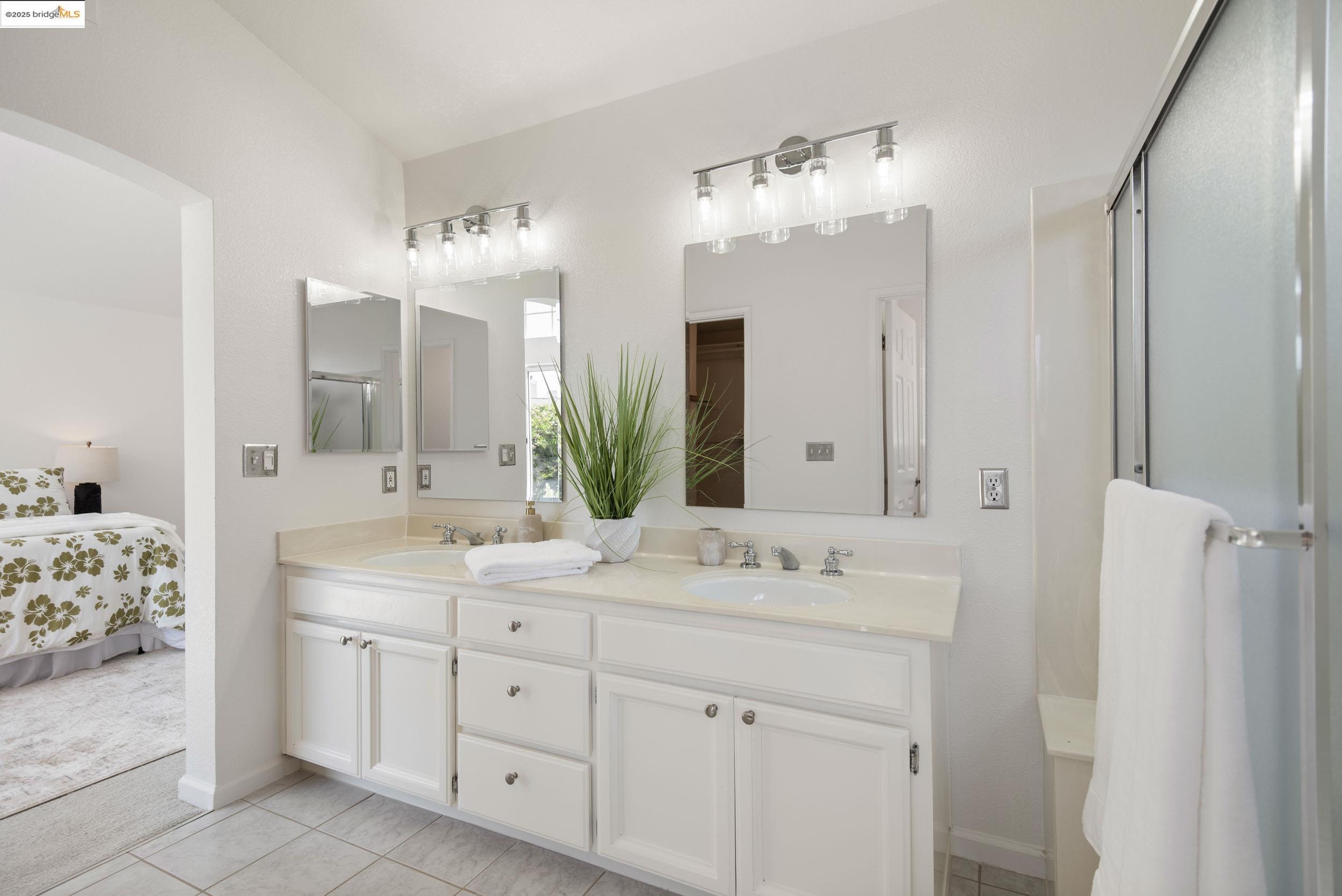 Detail Gallery Image 21 of 42 For 56 Bannister Way, Alameda,  CA 94502 - 3 Beds | 2/1 Baths