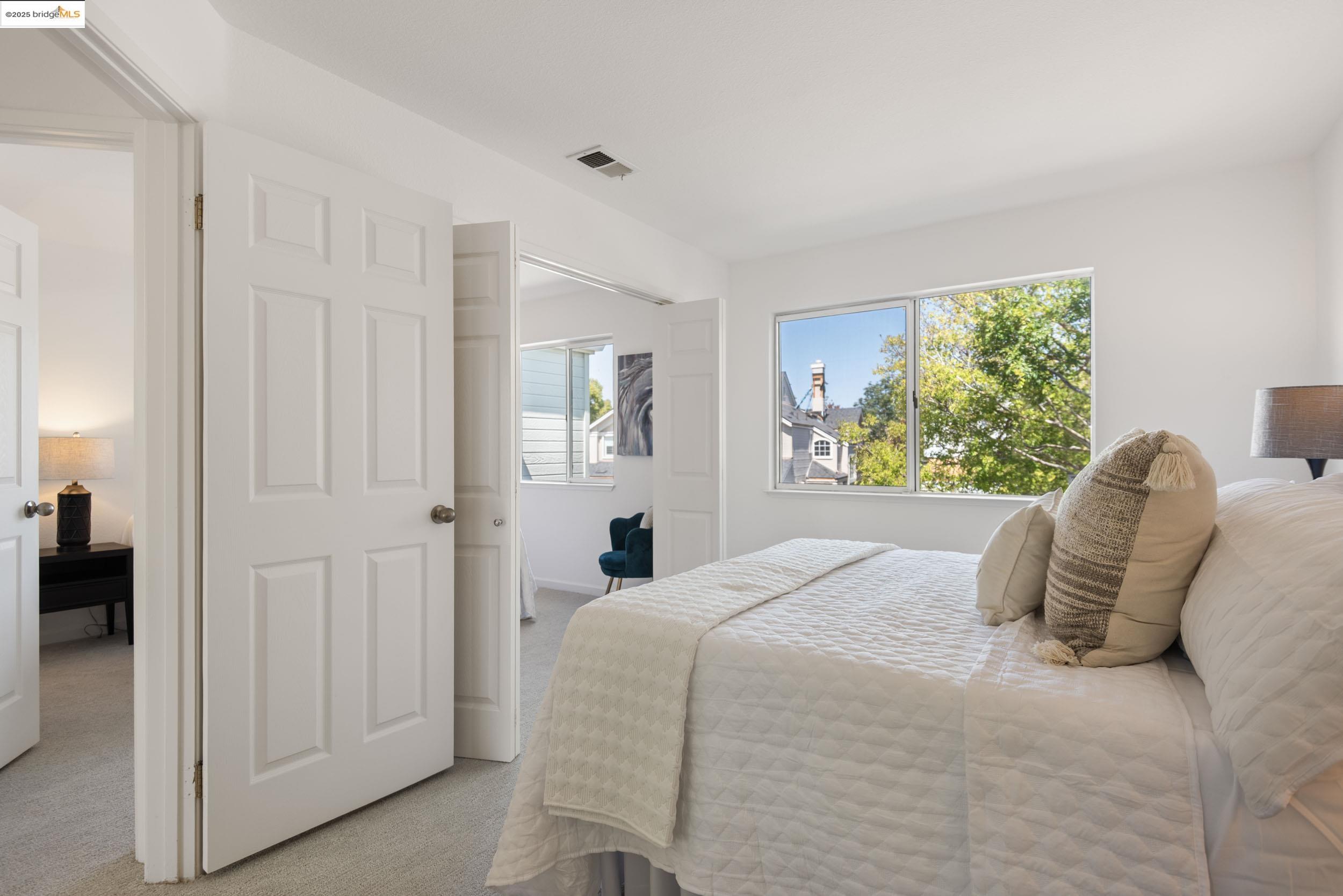 Detail Gallery Image 26 of 42 For 56 Bannister Way, Alameda,  CA 94502 - 3 Beds | 2/1 Baths
