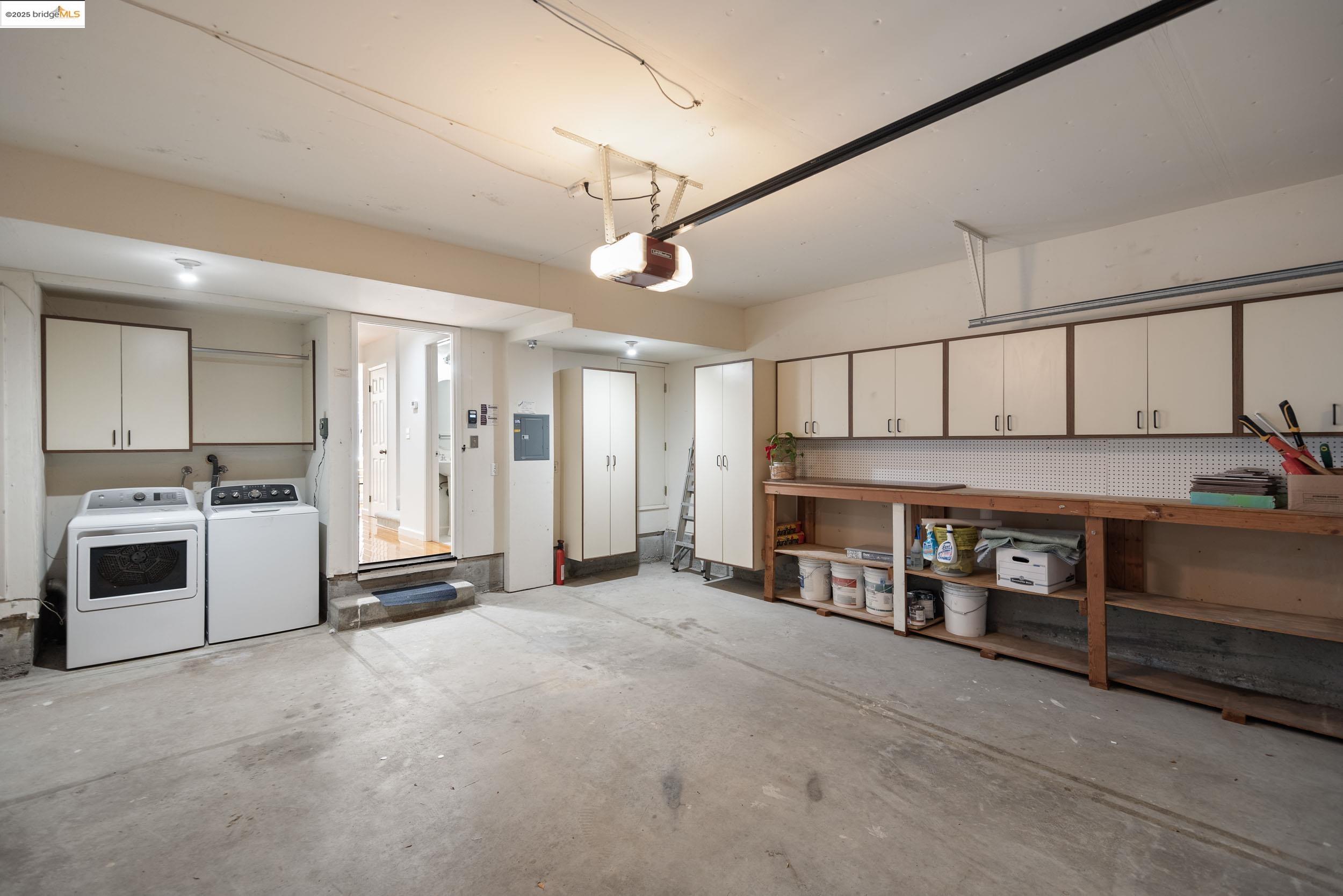 Detail Gallery Image 31 of 42 For 56 Bannister Way, Alameda,  CA 94502 - 3 Beds | 2/1 Baths