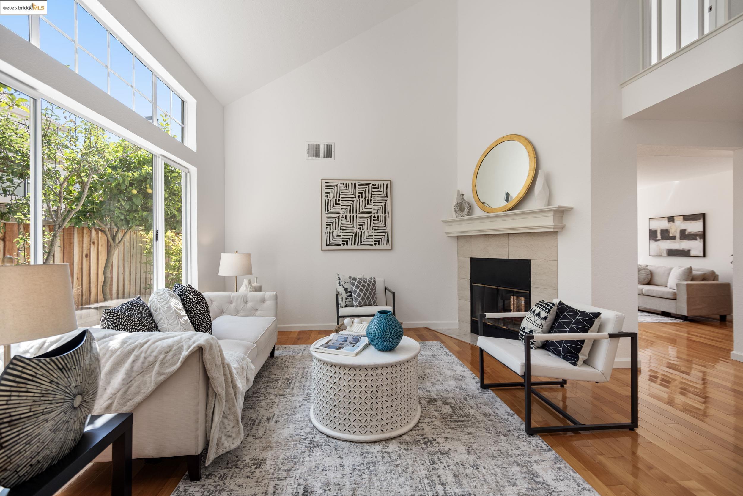 Detail Gallery Image 3 of 42 For 56 Bannister Way, Alameda,  CA 94502 - 3 Beds | 2/1 Baths