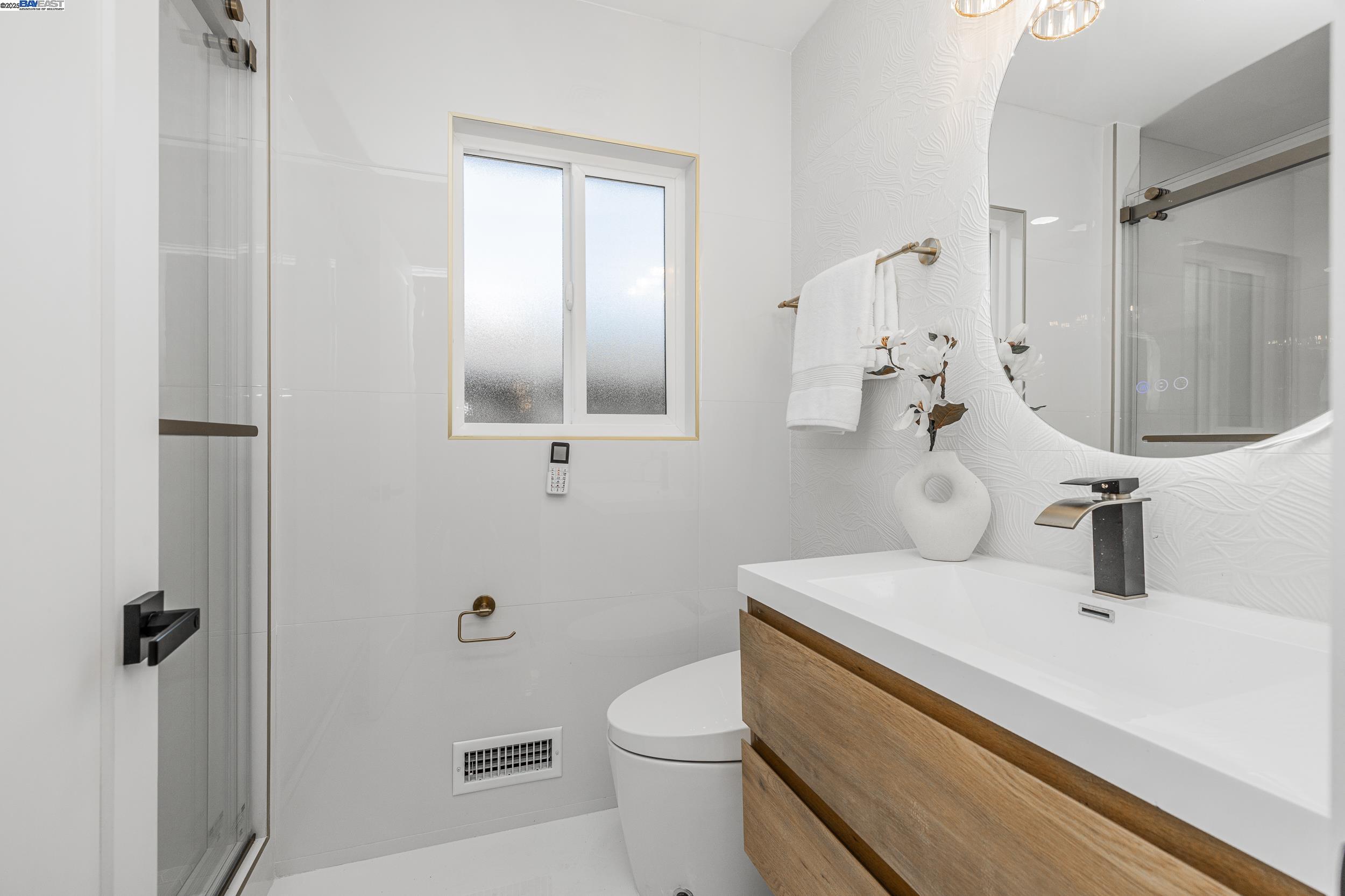 Detail Gallery Image 29 of 39 For 1367 Cordelia Ave, San Jose,  CA 95129 - 4 Beds | 2/1 Baths