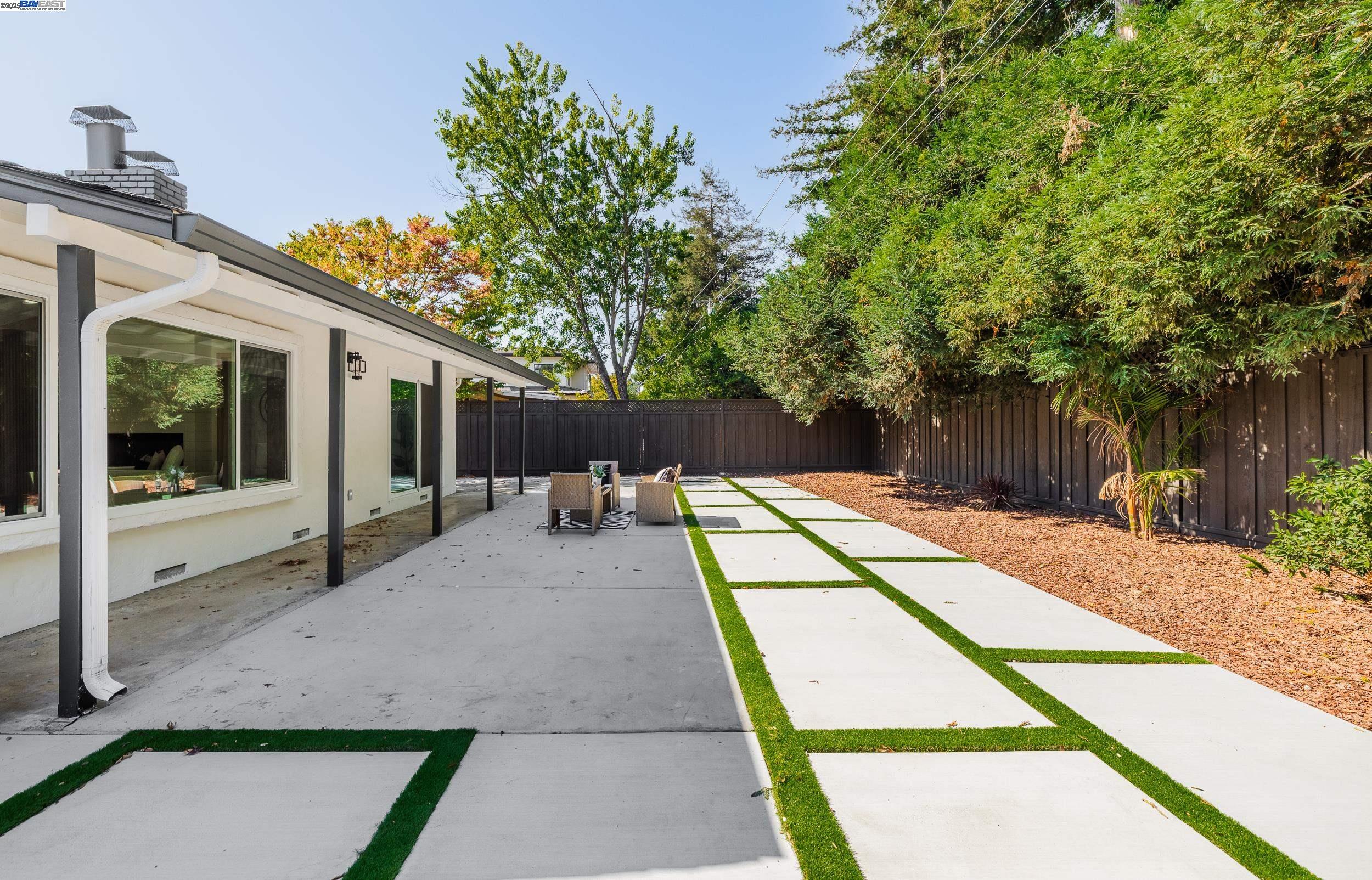 Detail Gallery Image 35 of 39 For 1367 Cordelia Ave, San Jose,  CA 95129 - 4 Beds | 2/1 Baths