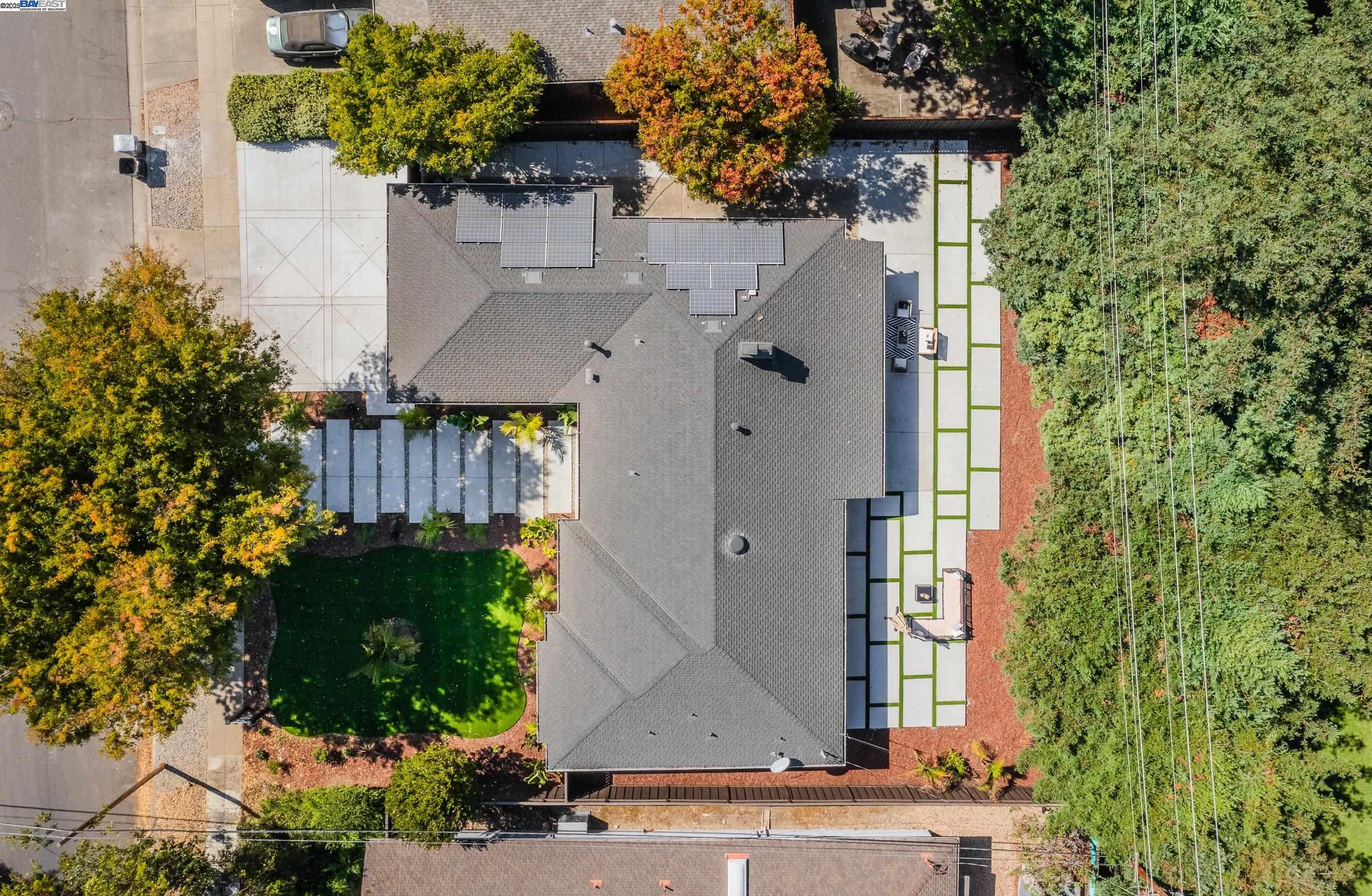 Detail Gallery Image 37 of 39 For 1367 Cordelia Ave, San Jose,  CA 95129 - 4 Beds | 2/1 Baths