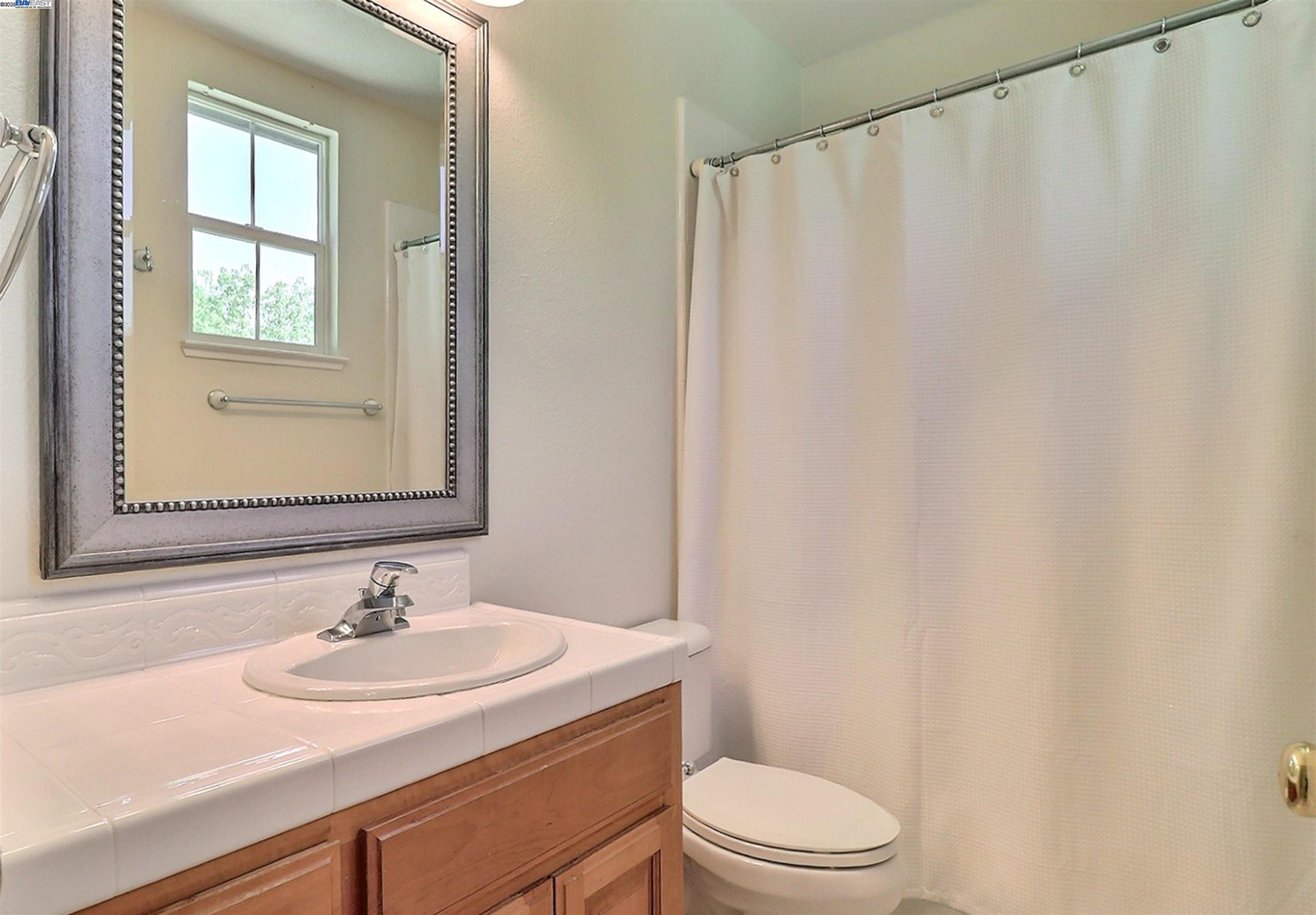Detail Gallery Image 30 of 50 For 531 Half Moon Ct, Discovery Bay,  CA 94505 - 5 Beds | 4 Baths