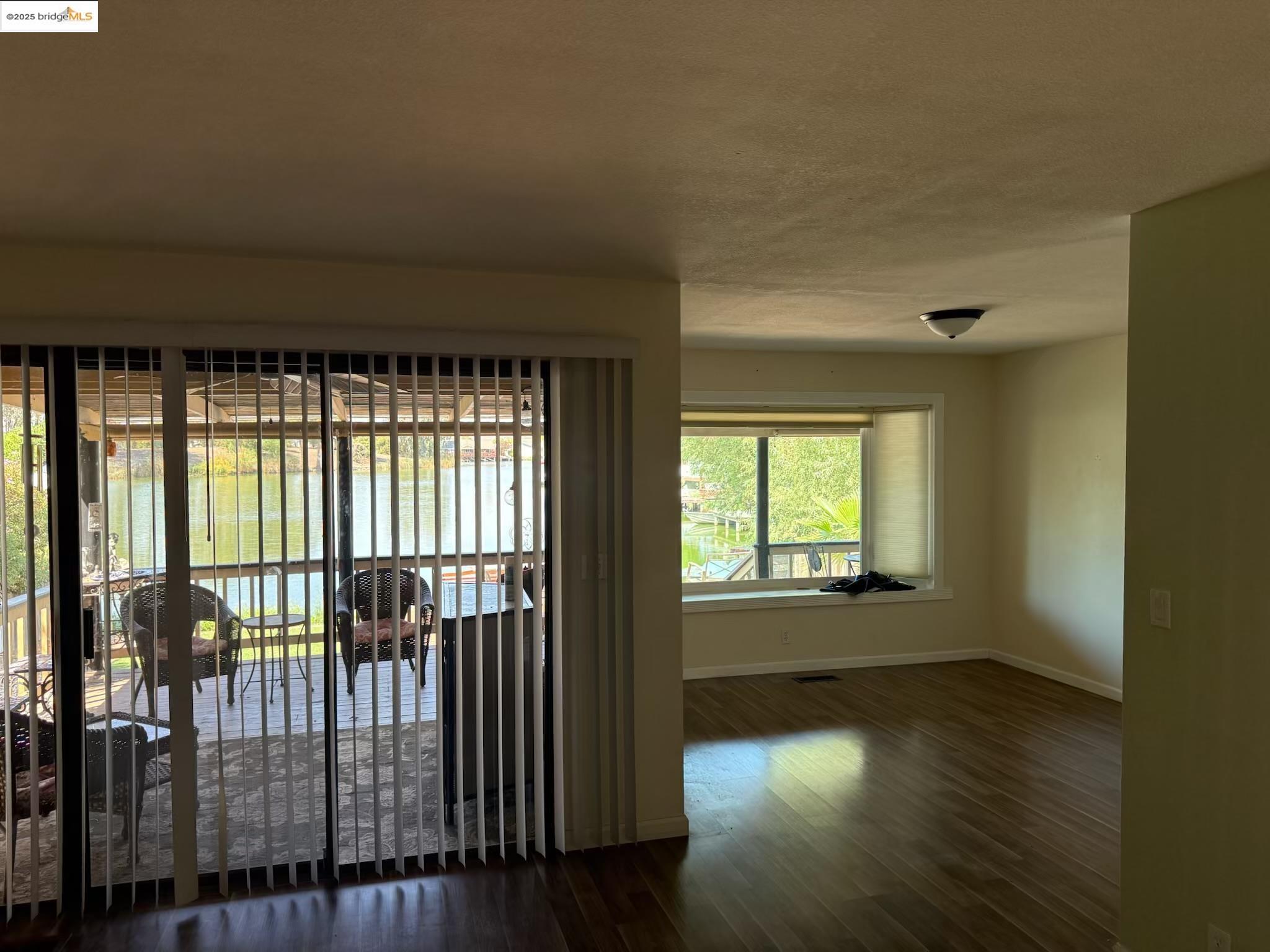 Detail Gallery Image 4 of 14 For 1370 Willow Lake Road, Discovery Bay,  CA 94505-9999 - 3 Beds | 2 Baths
