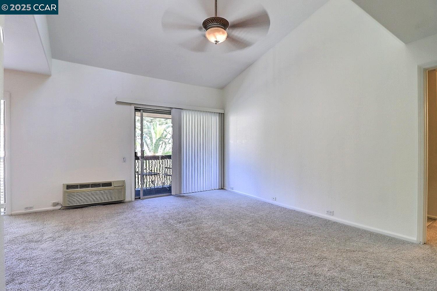 Photo #6: 41110355 Listing 