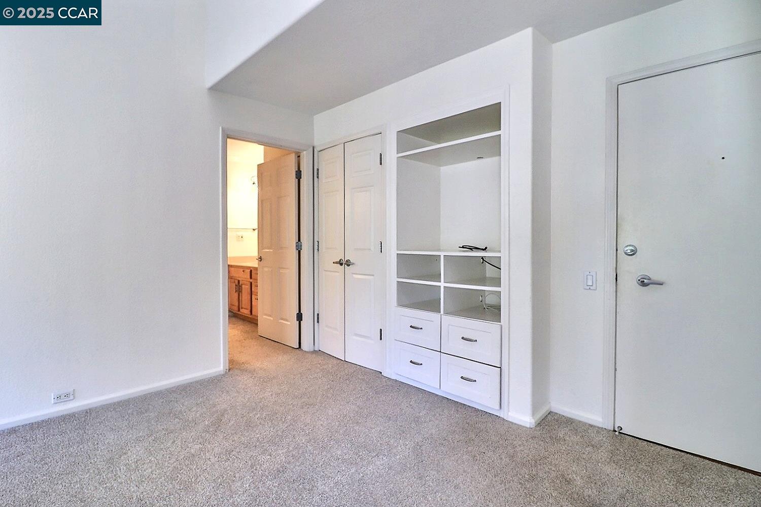 Photo #8: 41110355 Listing: Photo #8
