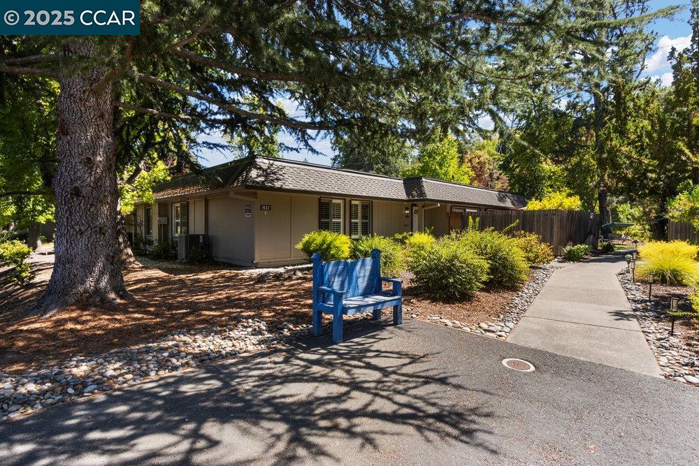 Photo #2: 41110356 Listing 