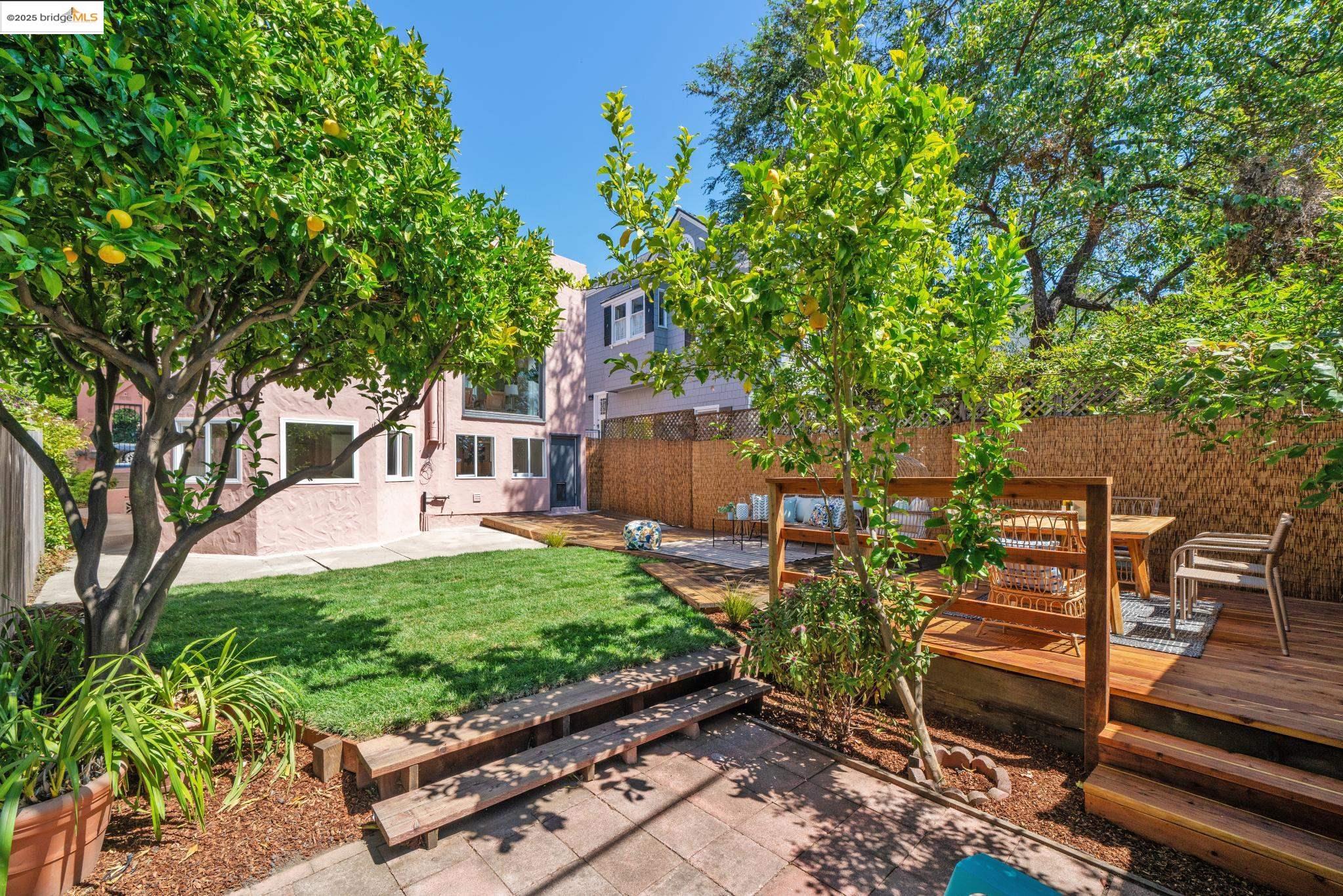 Detail Gallery Image 43 of 60 For 515 Mount St, Richmond,  CA 94805 - 3 Beds | 2/1 Baths