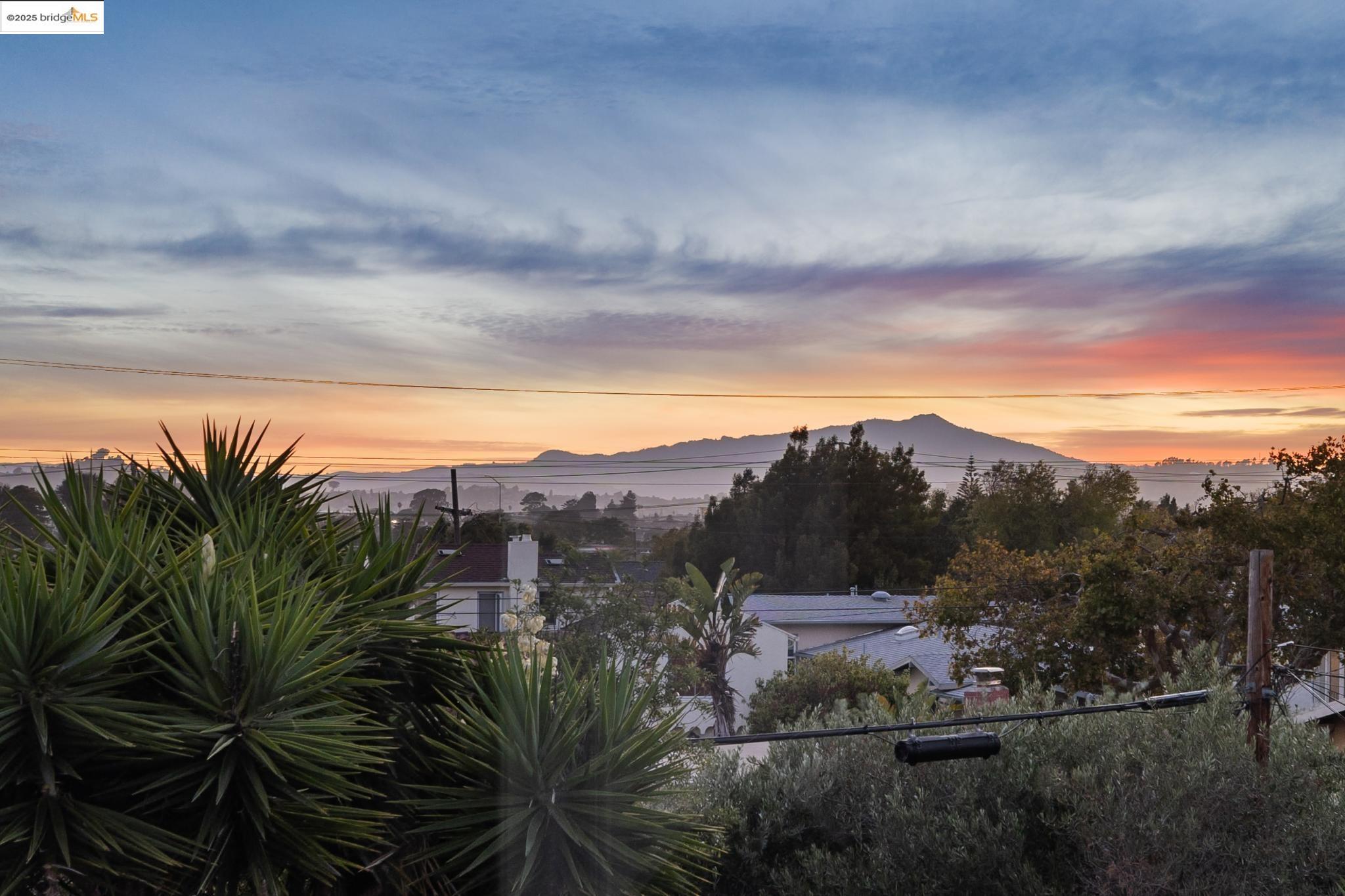 Detail Gallery Image 47 of 60 For 515 Mount St, Richmond,  CA 94805 - 3 Beds | 2/1 Baths
