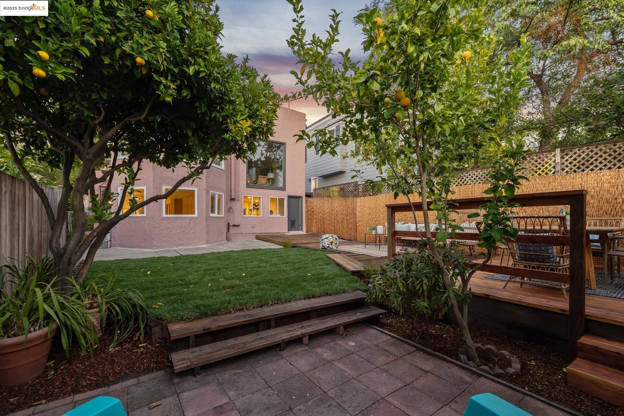 Detail Gallery Image 52 of 60 For 515 Mount St, Richmond,  CA 94805 - 3 Beds | 2/1 Baths