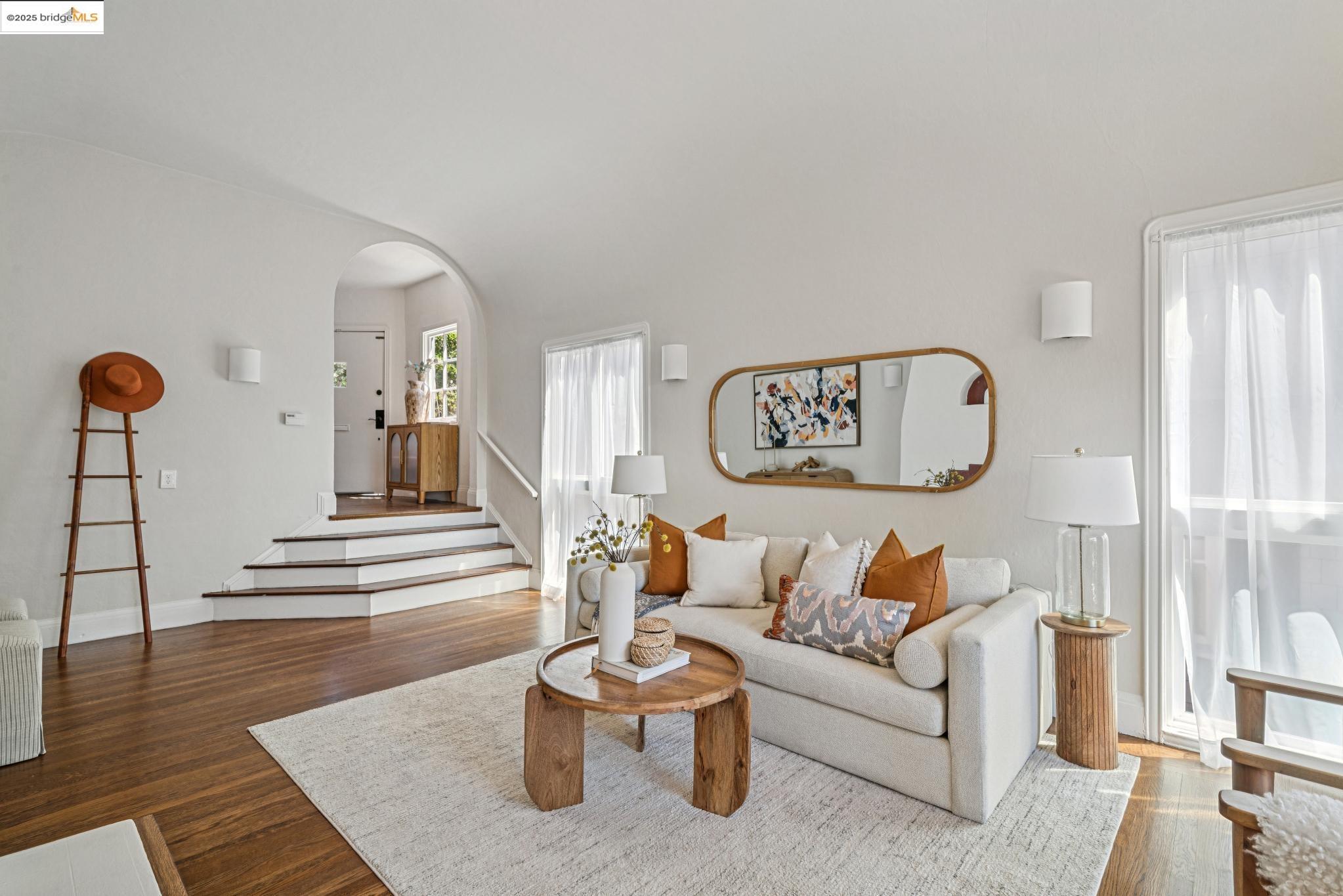 Detail Gallery Image 8 of 60 For 515 Mount St, Richmond,  CA 94805 - 3 Beds | 2/1 Baths