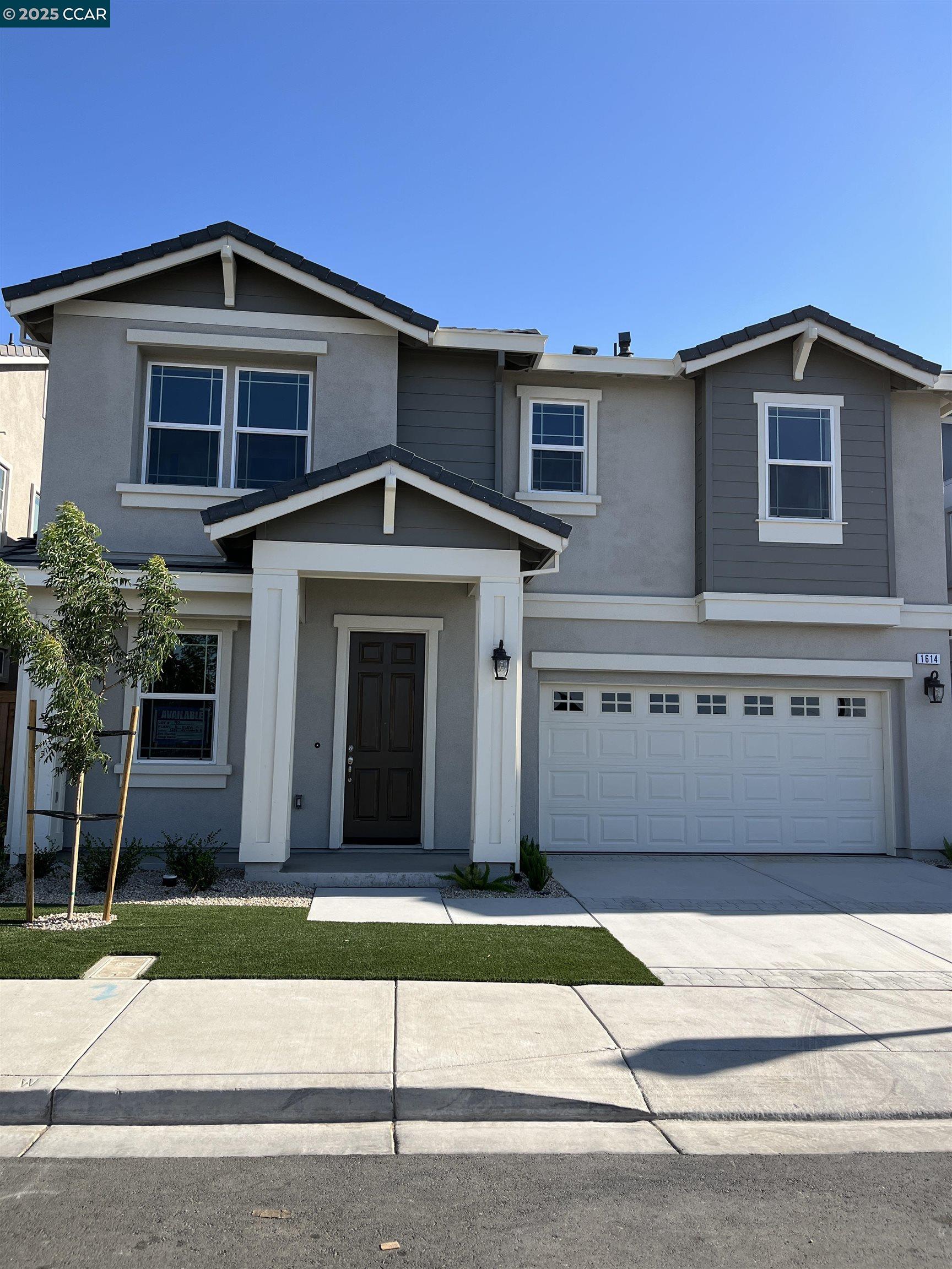 Detail Gallery Image 1 of 24 For 1614 Ashwood Drive, Pittsburg,  CA 94565 - 5 Beds | 3 Baths