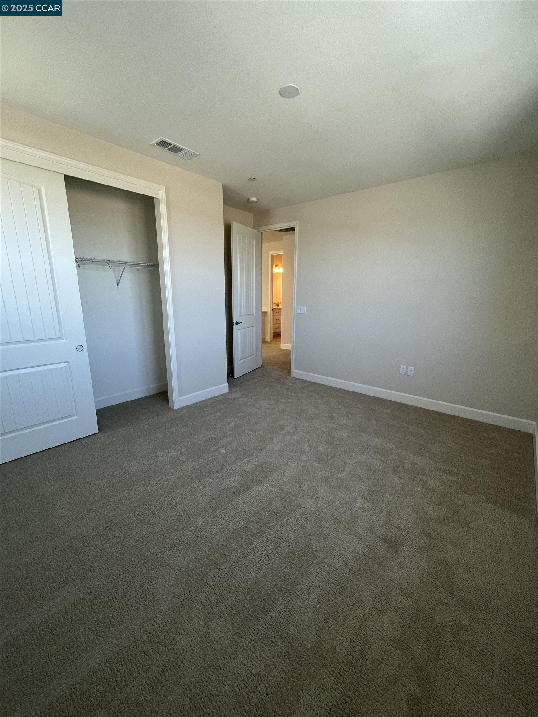 Detail Gallery Image 14 of 24 For 1614 Ashwood Drive, Pittsburg,  CA 94565 - 5 Beds | 3 Baths