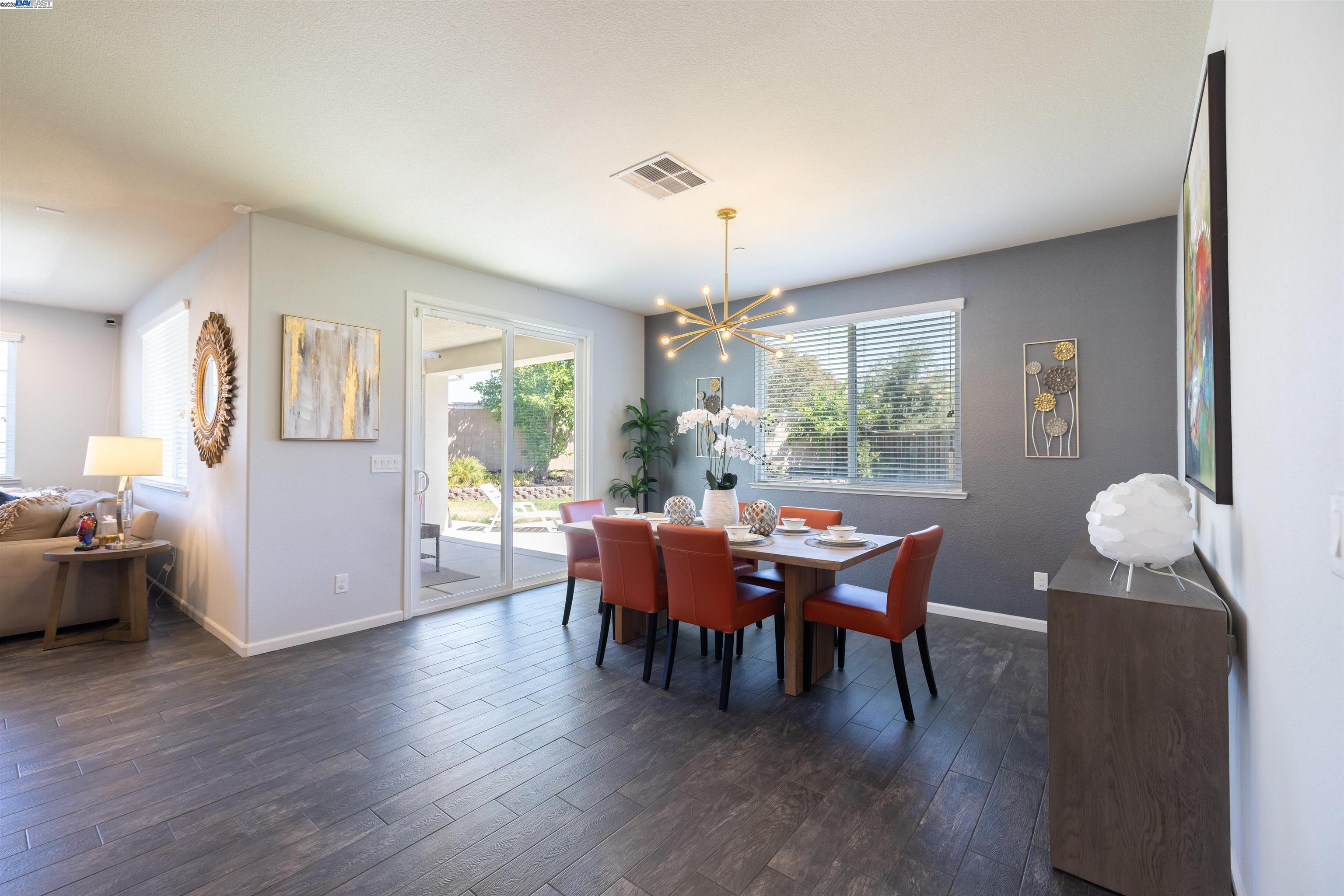 Detail Gallery Image 12 of 60 For 917 Talaria Ct, Oakley,  CA 94561 - 4 Beds | 3 Baths
