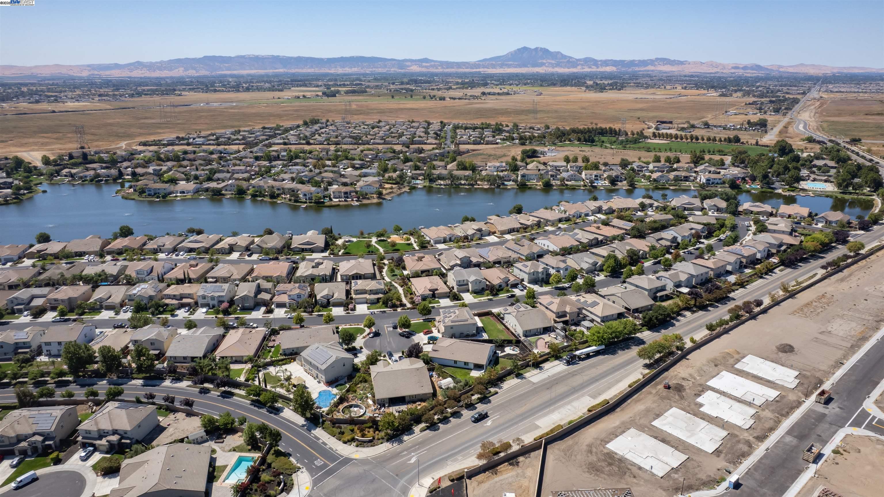 Detail Gallery Image 4 of 60 For 917 Talaria Ct, Oakley,  CA 94561 - 4 Beds | 3 Baths