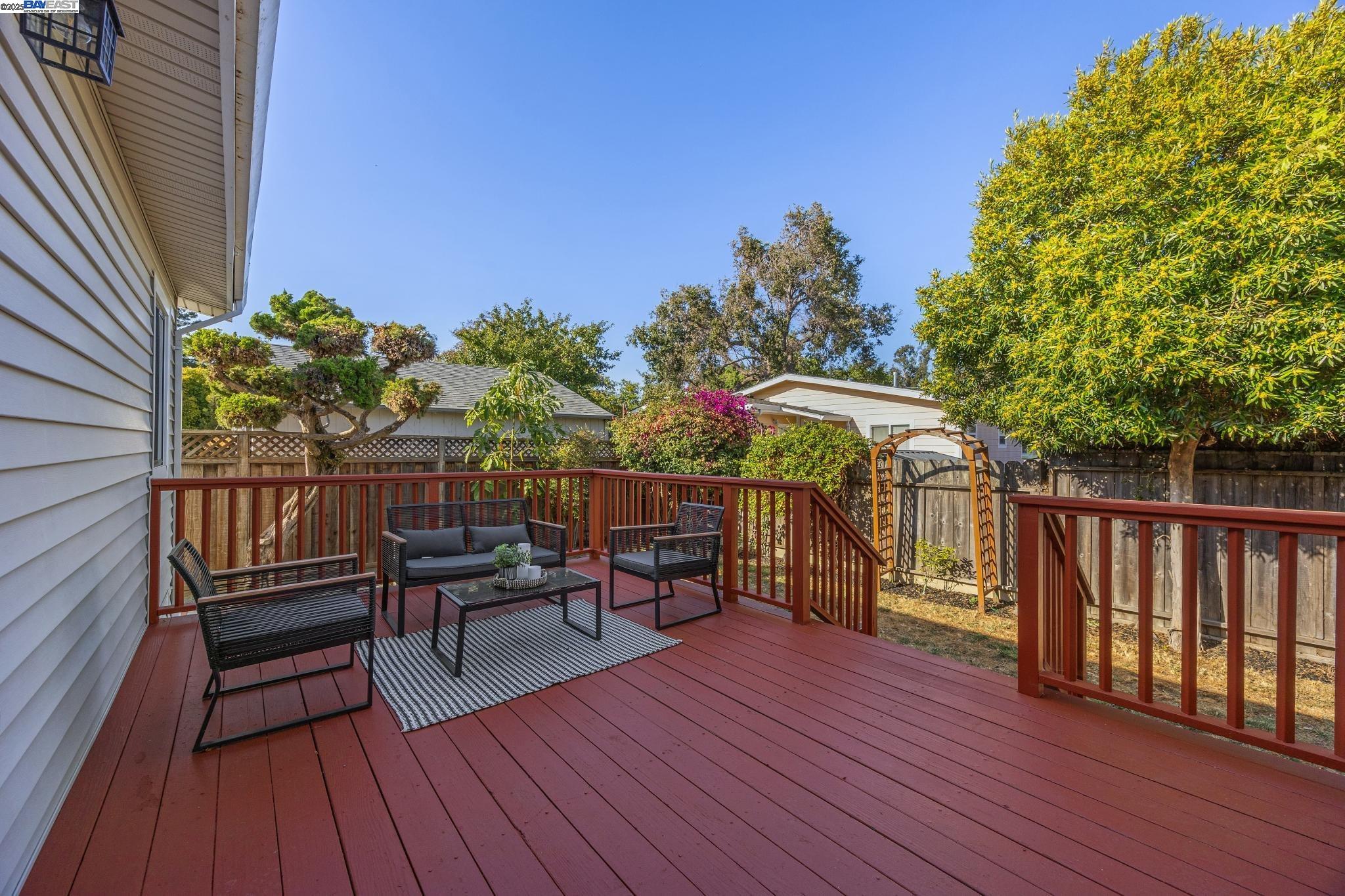 Detail Gallery Image 36 of 52 For 133 Mecartney Rd, Alameda,  CA 94502 - 3 Beds | 2 Baths