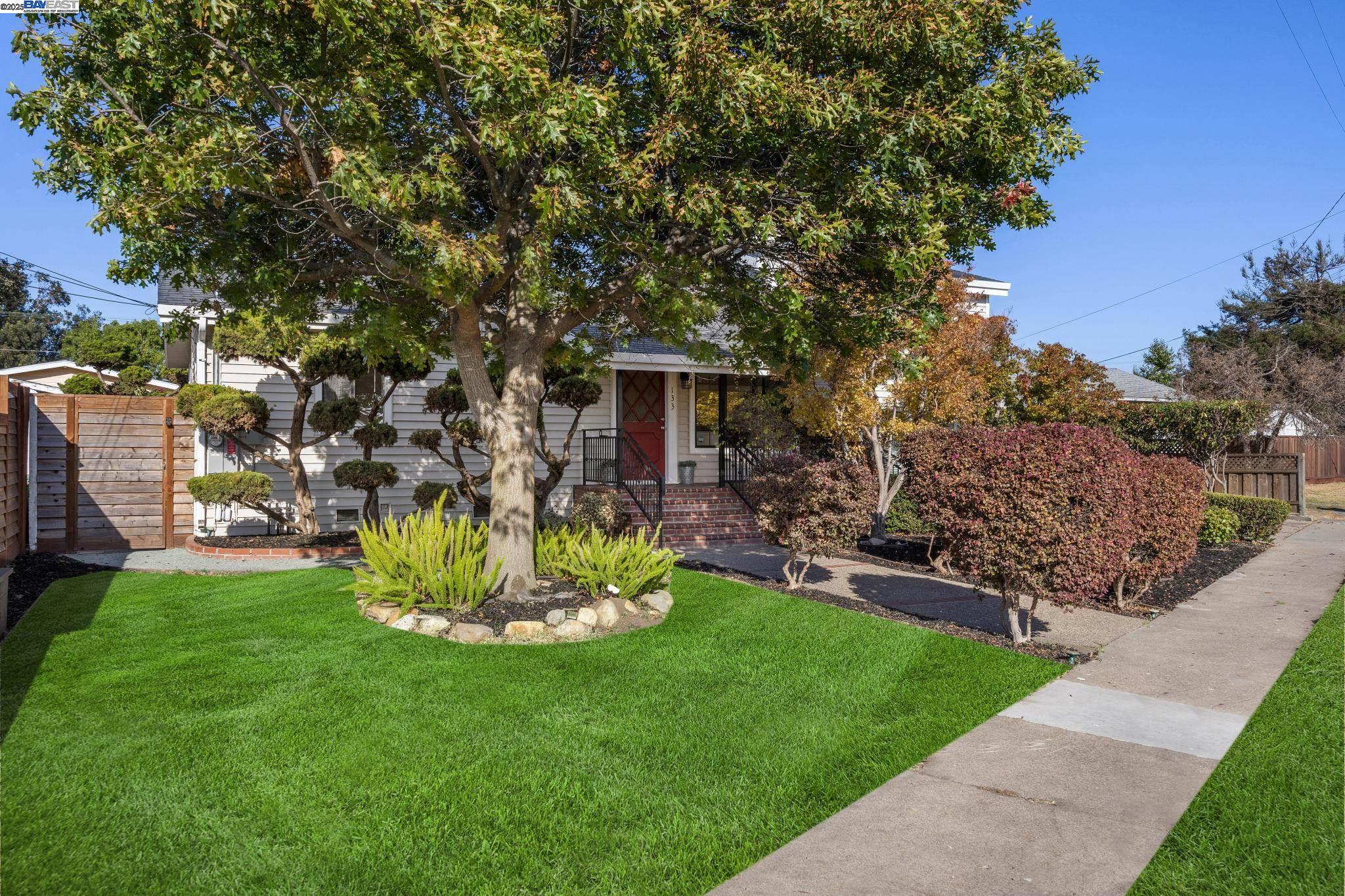 Detail Gallery Image 48 of 52 For 133 Mecartney Rd, Alameda,  CA 94502 - 3 Beds | 2 Baths