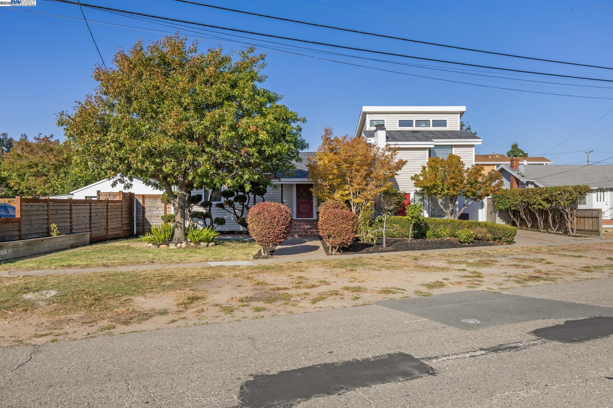 Detail Gallery Image 51 of 52 For 133 Mecartney Rd, Alameda,  CA 94502 - 3 Beds | 2 Baths