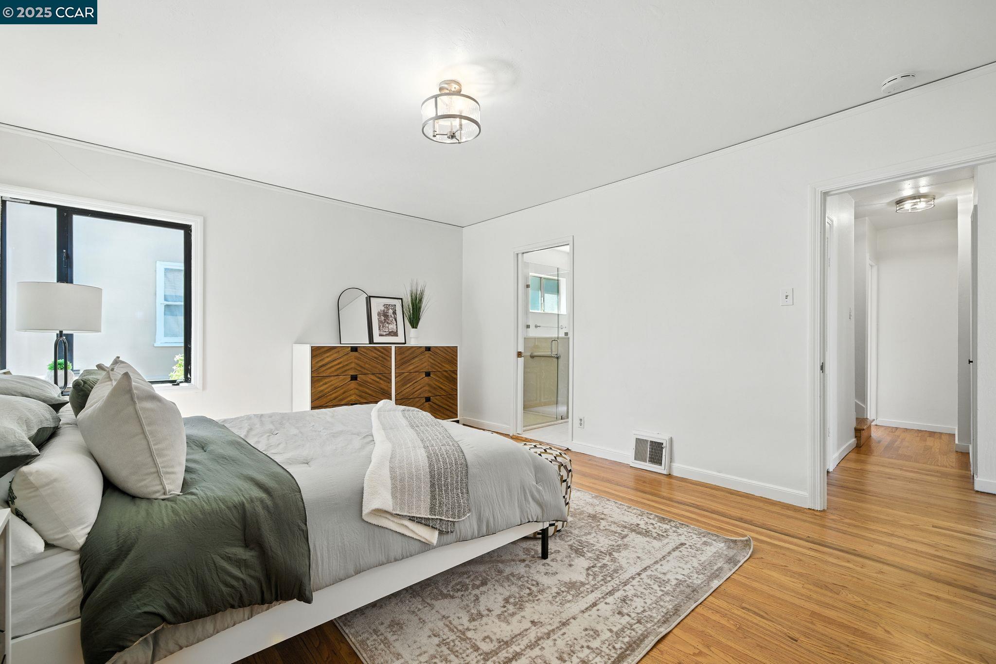 Detail Gallery Image 26 of 60 For 3716 Kenwood Ave, San Mateo,  CA 94403 - 4 Beds | 2/1 Baths