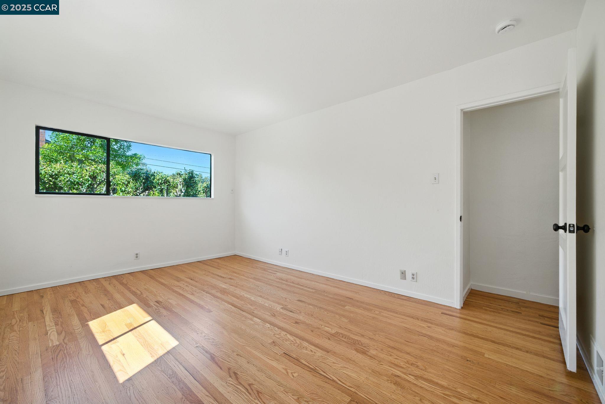 Detail Gallery Image 31 of 60 For 3716 Kenwood Ave, San Mateo,  CA 94403 - 4 Beds | 2/1 Baths