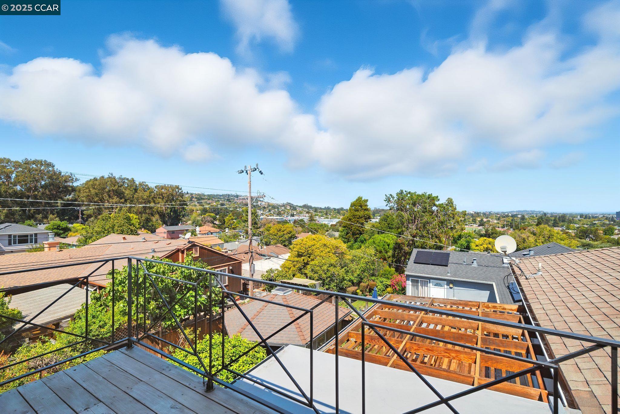 Detail Gallery Image 41 of 60 For 3716 Kenwood Ave, San Mateo,  CA 94403 - 4 Beds | 2/1 Baths
