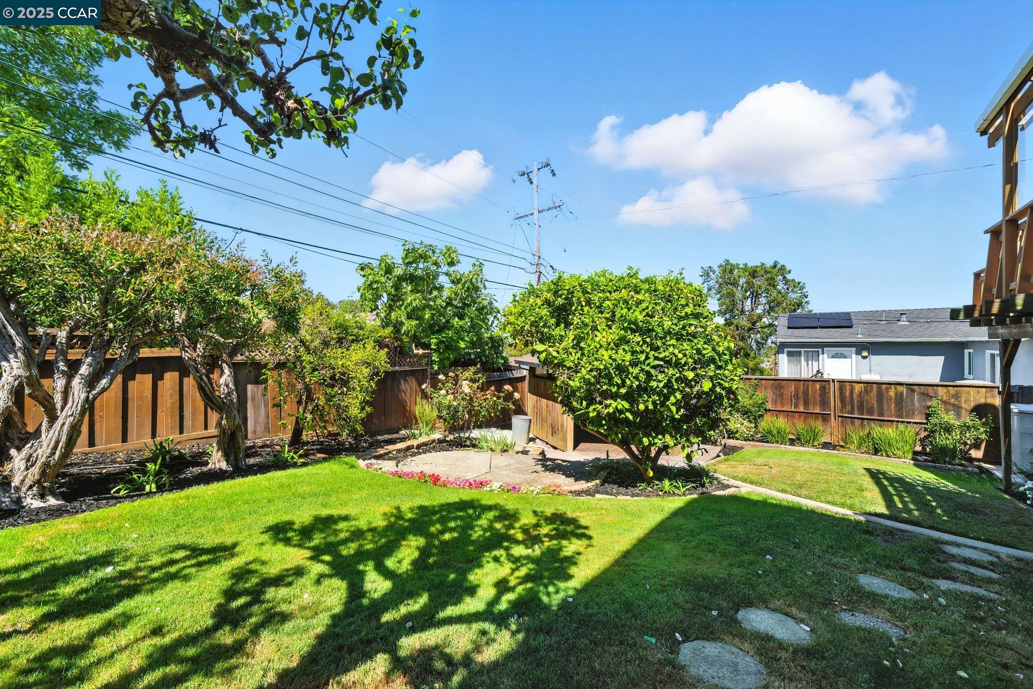 Detail Gallery Image 50 of 60 For 3716 Kenwood Ave, San Mateo,  CA 94403 - 4 Beds | 2/1 Baths
