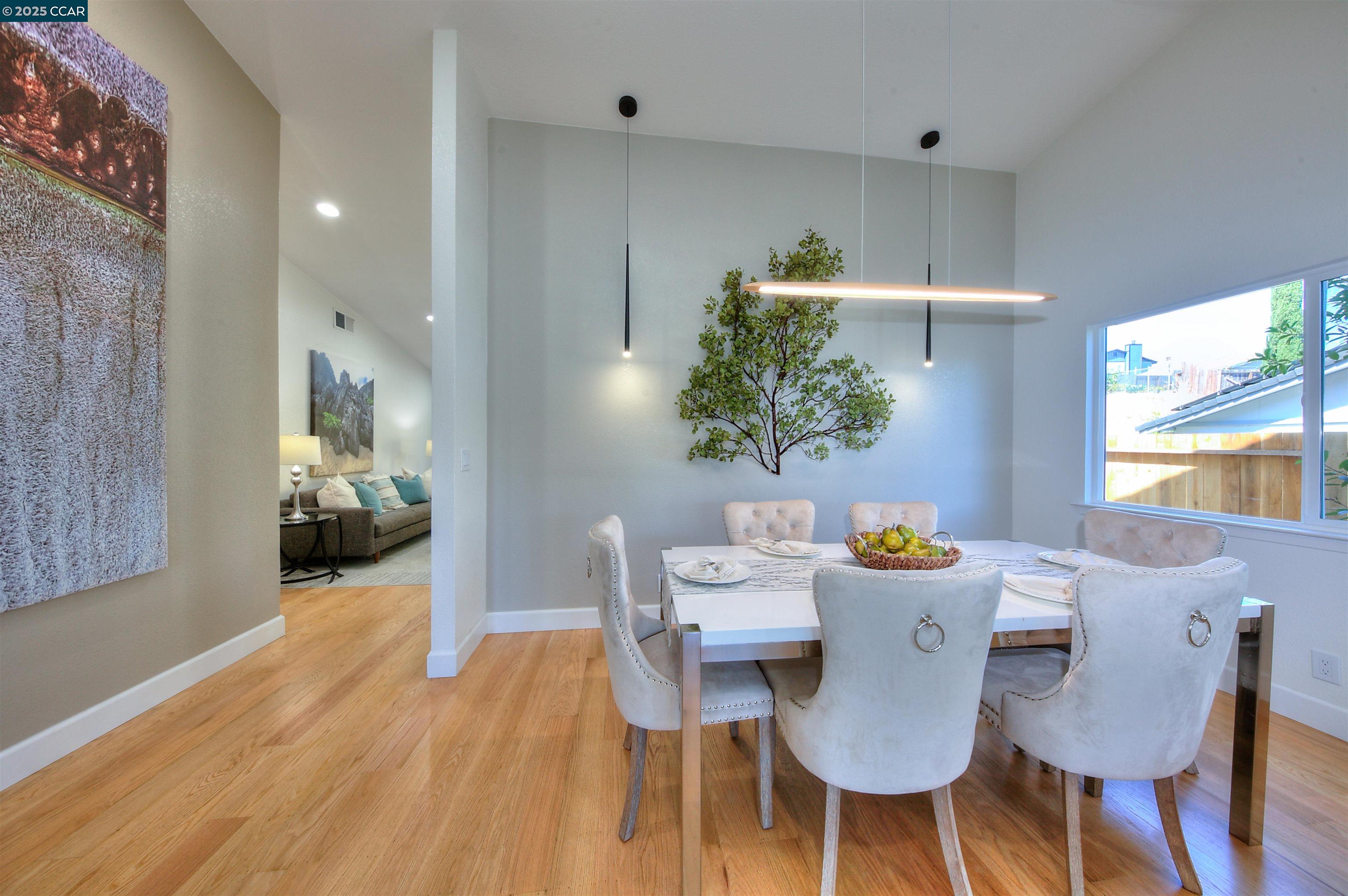 Detail Gallery Image 1 of 59 For 118 Sparrow Dr, Hercules,  CA 94547 - 3 Beds | 2 Baths