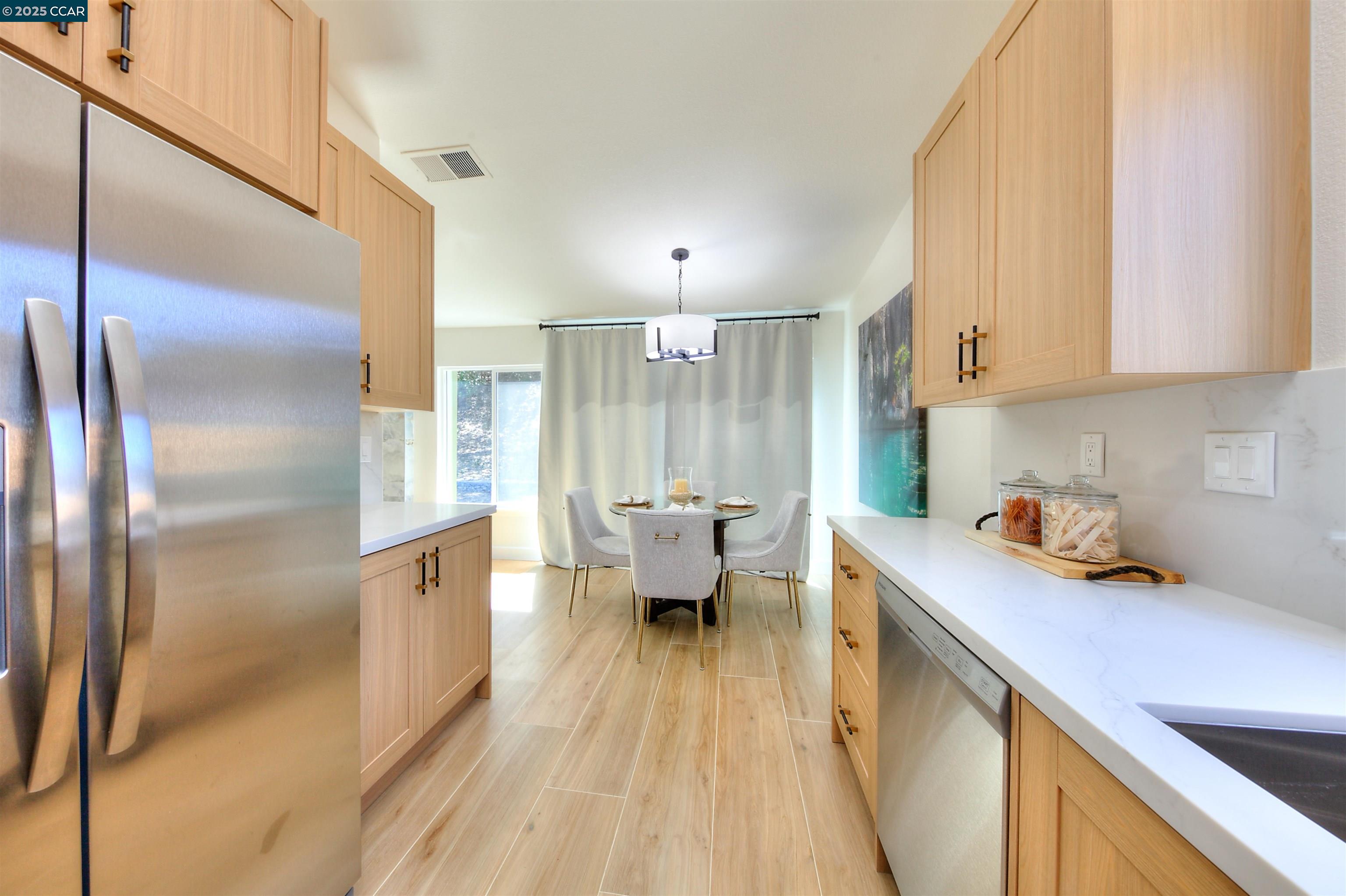 Detail Gallery Image 29 of 59 For 118 Sparrow Dr, Hercules,  CA 94547 - 3 Beds | 2 Baths