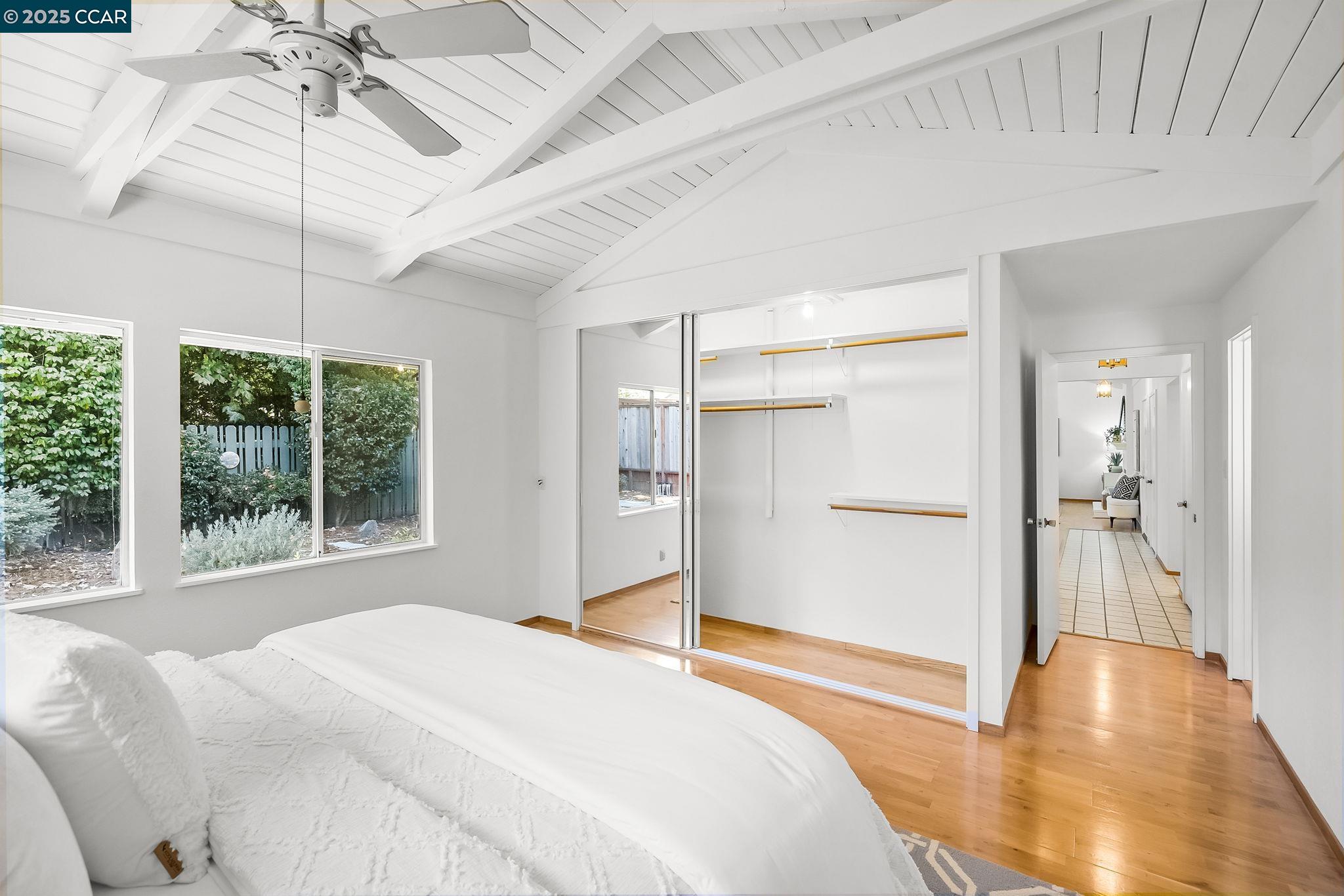 Detail Gallery Image 21 of 39 For 46 Parklane Dr, Orinda,  CA 94563 - 2 Beds | 2 Baths