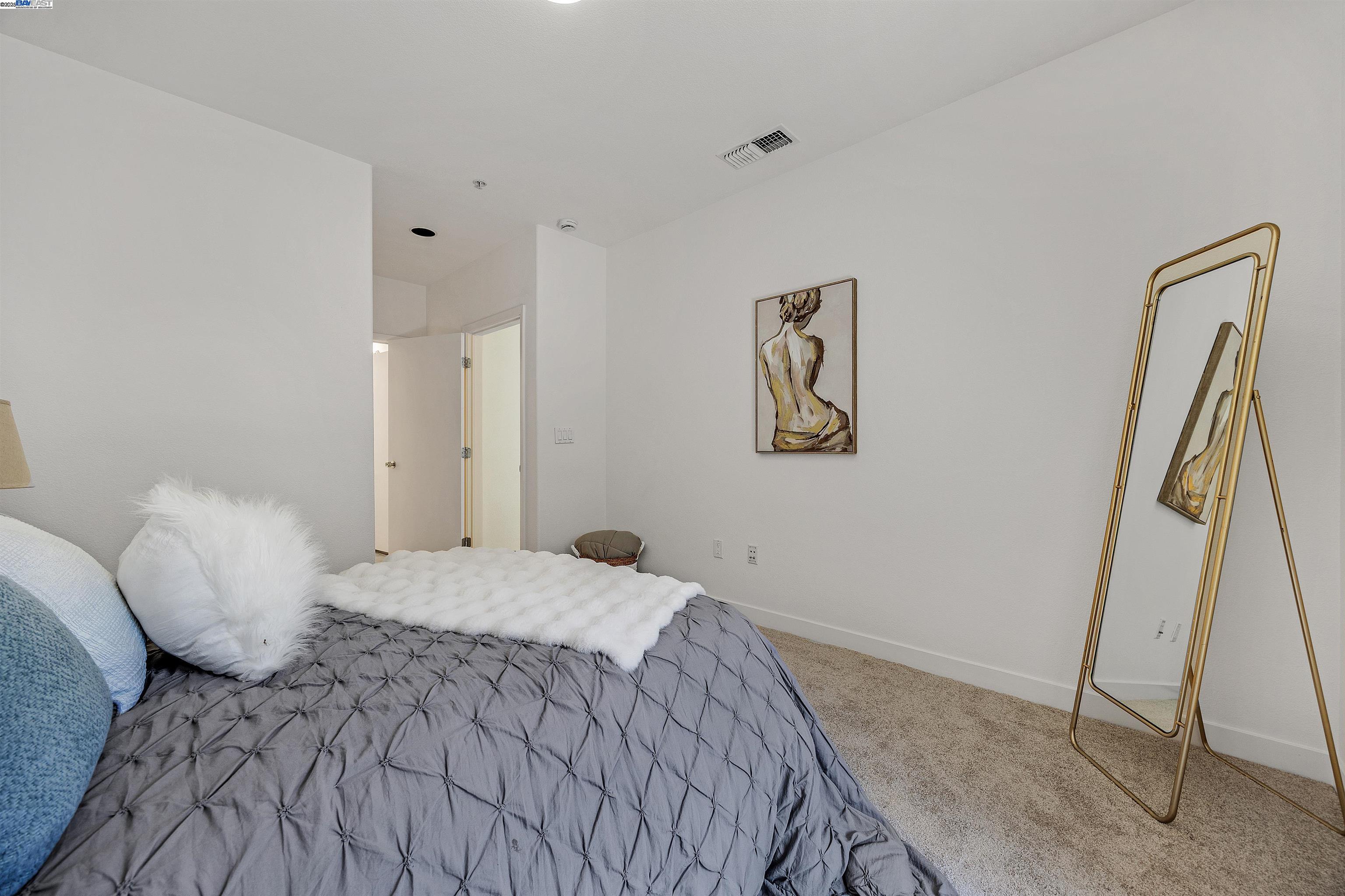 Photo #11: 41110370 Listing: Photo #11