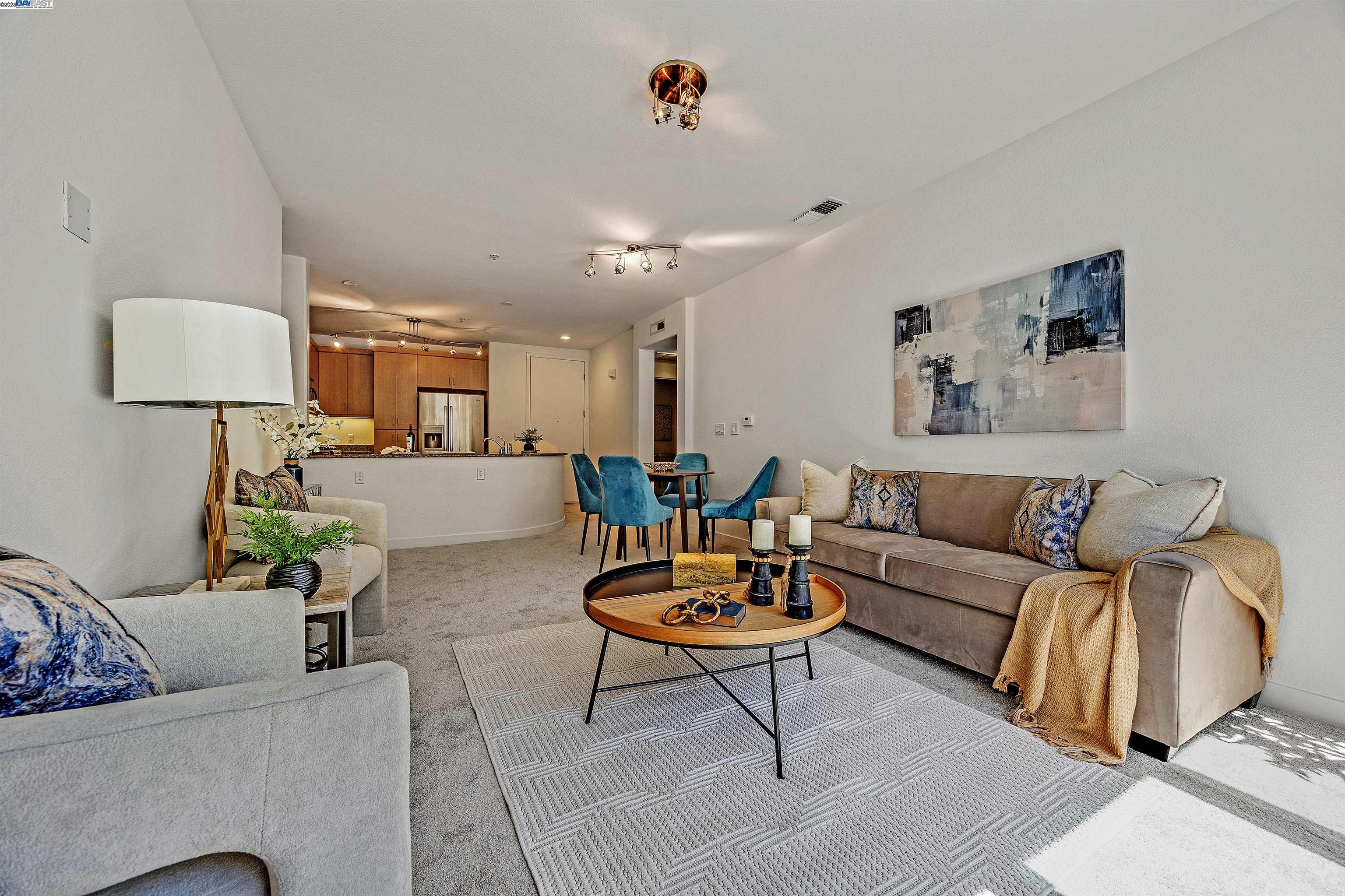 Photo #8: 41110370 Listing: Photo #8
