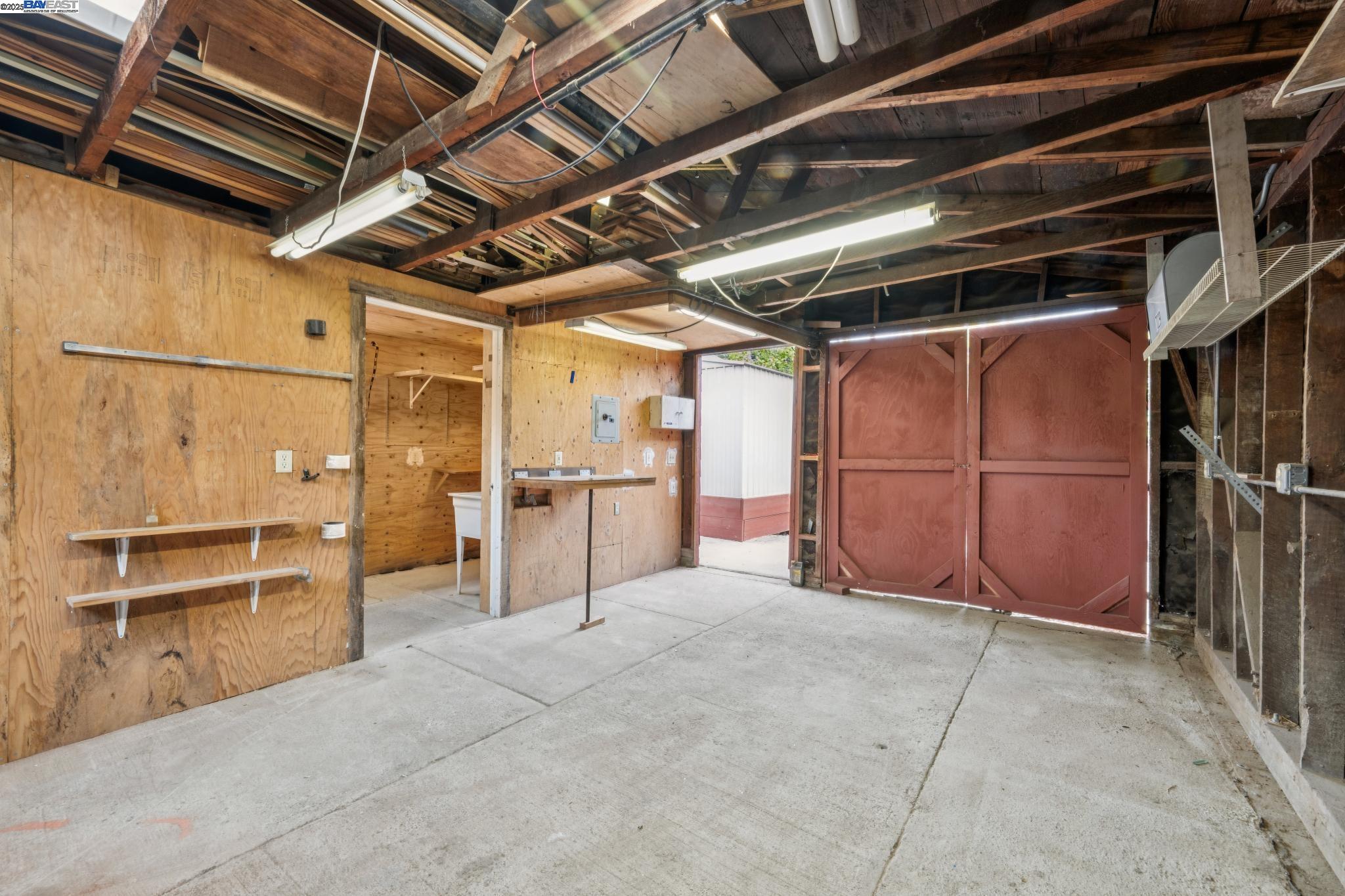 Detail Gallery Image 30 of 39 For 7029 Stockton Avenue, El Cerrito,  CA 94530 - 3 Beds | 1/1 Baths